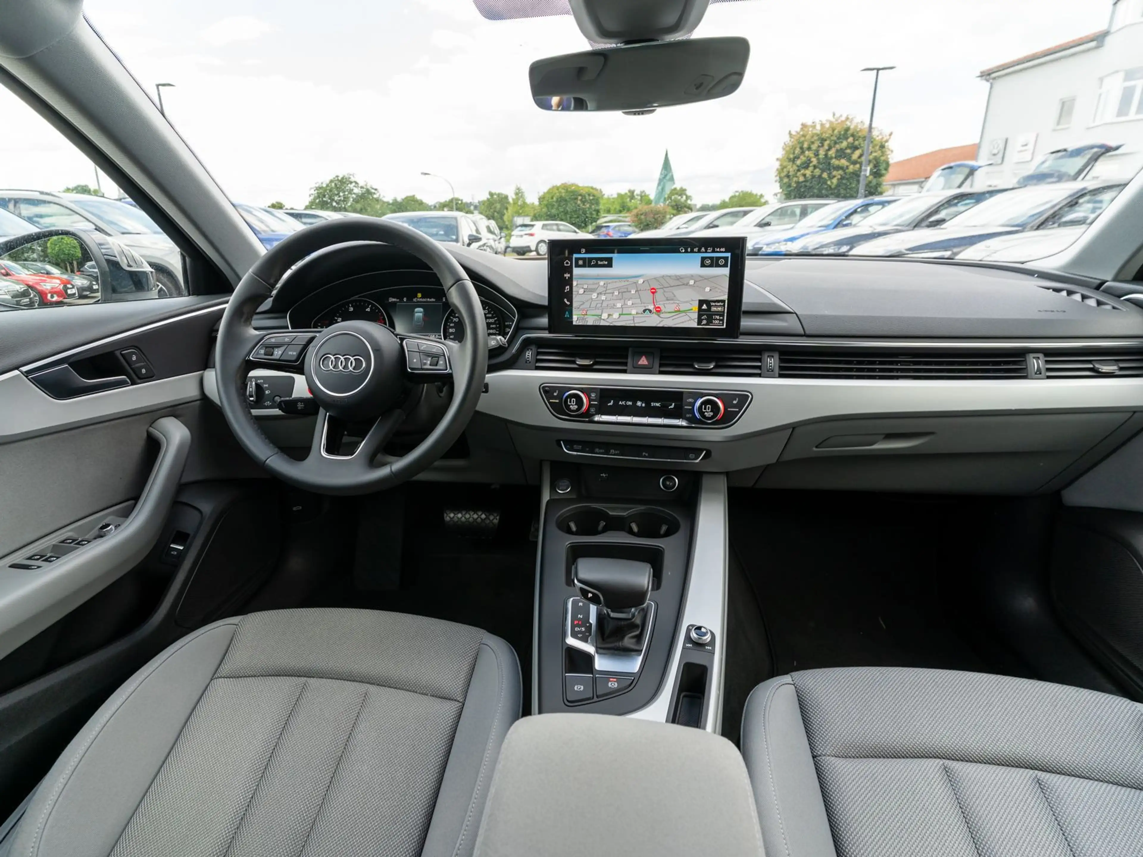 Audi A4 40TDI Stronic NAVI LED SHZ GRA PDC v/h — photo 8