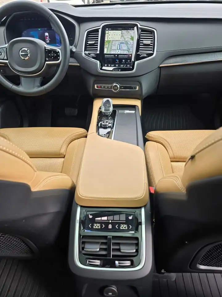 Volvo XC90 снимка Volvo XC90