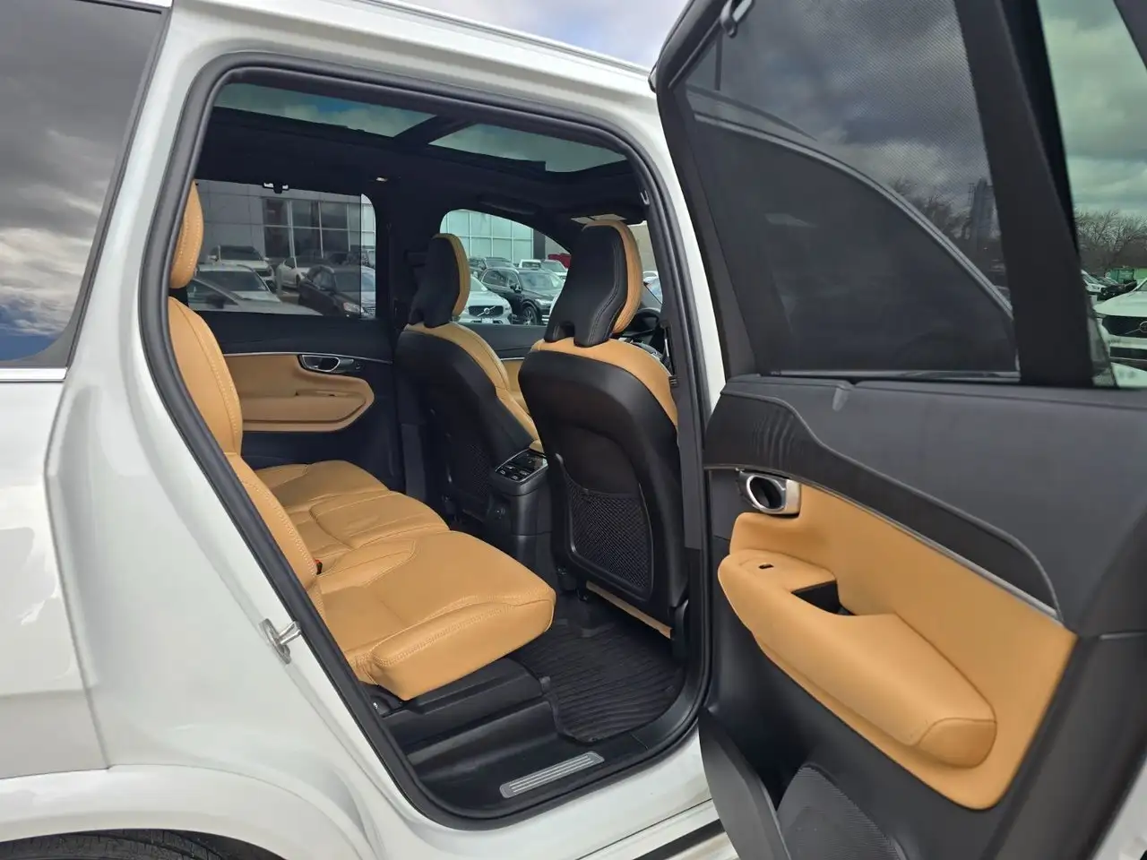 Volvo XC90 снимка Volvo XC90