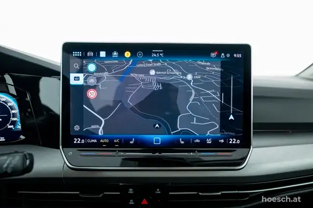 Volkswagen Golf view 13