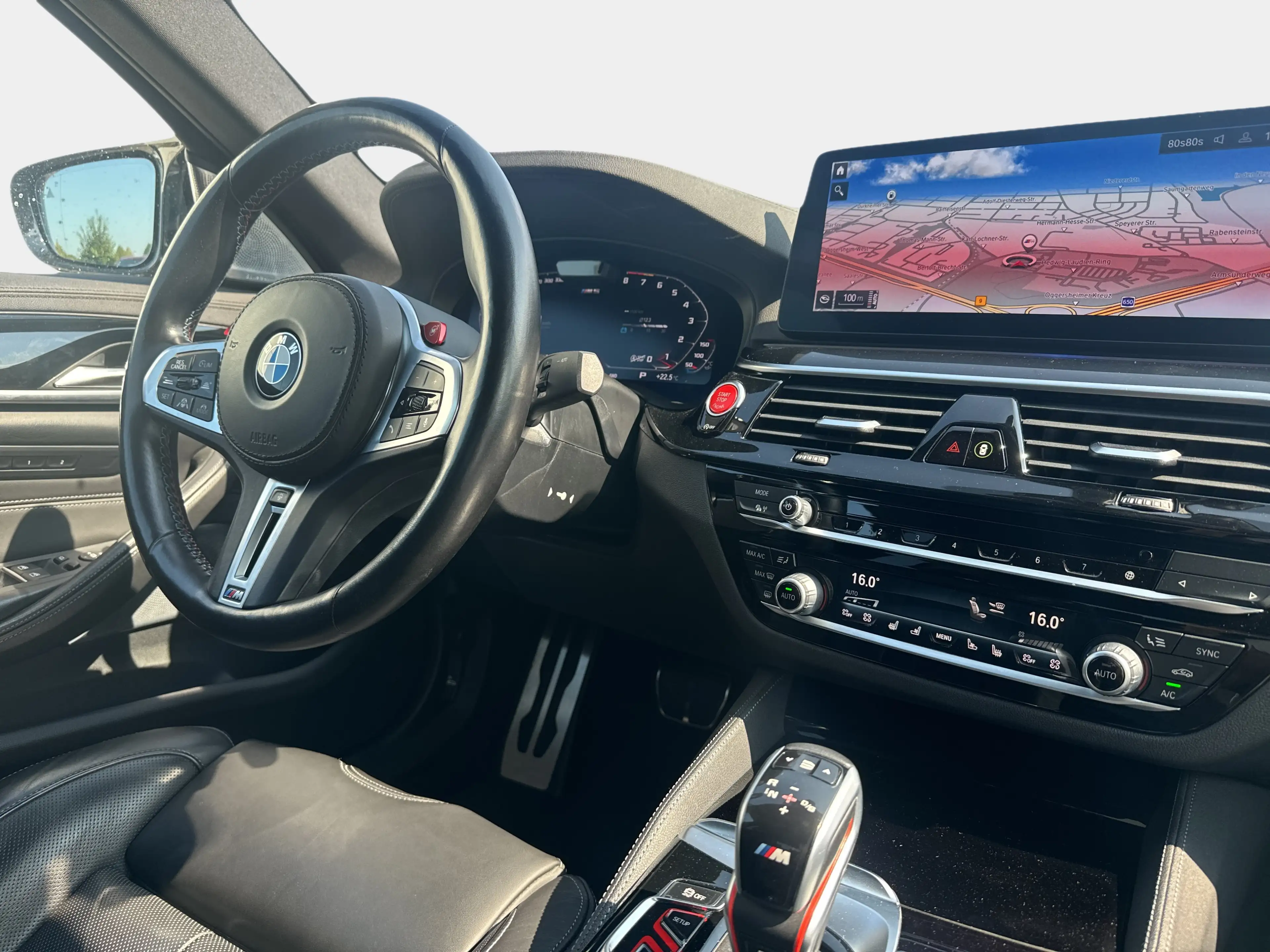 BMW M5 Limousine Gestiksteuerung B&W Surround DAB — photo 13