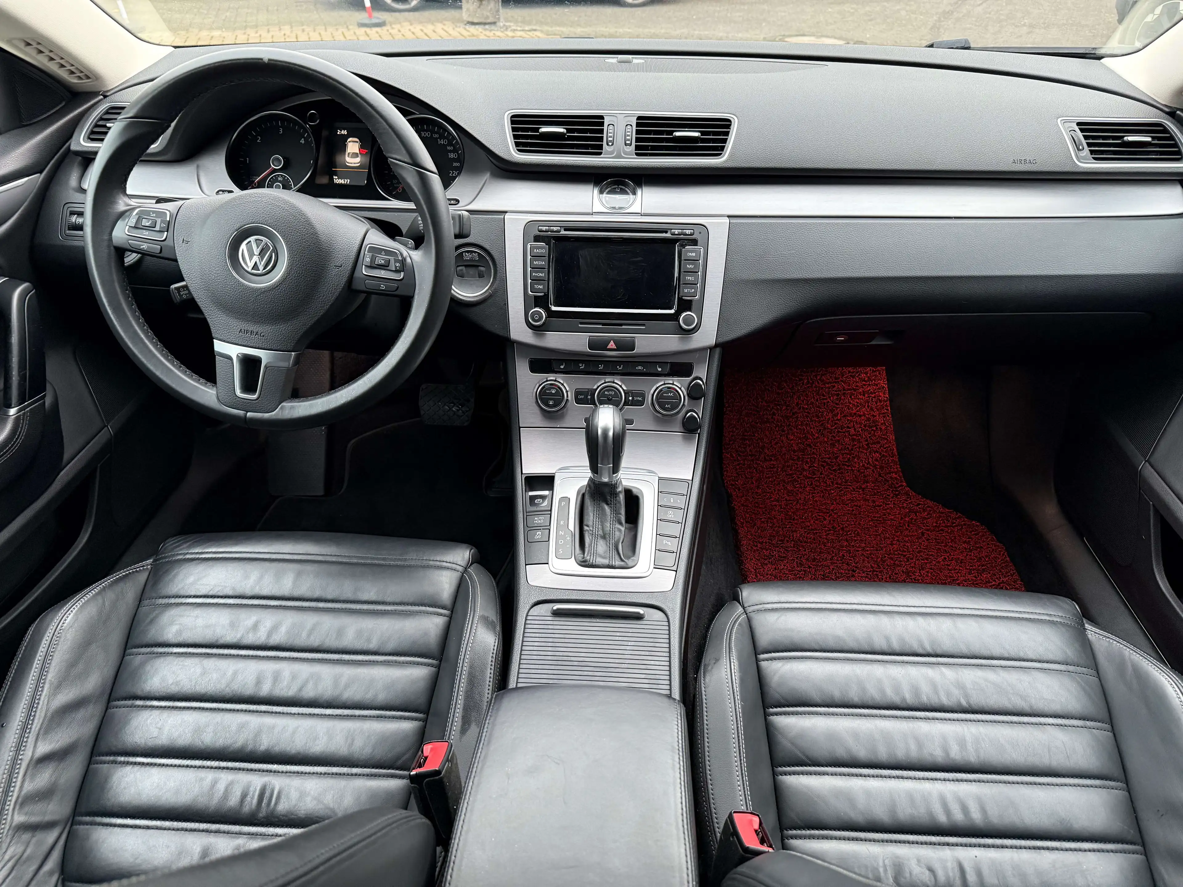Volkswagen CC 2.0 TDI 184 PS DSG Pano LED — photo 17