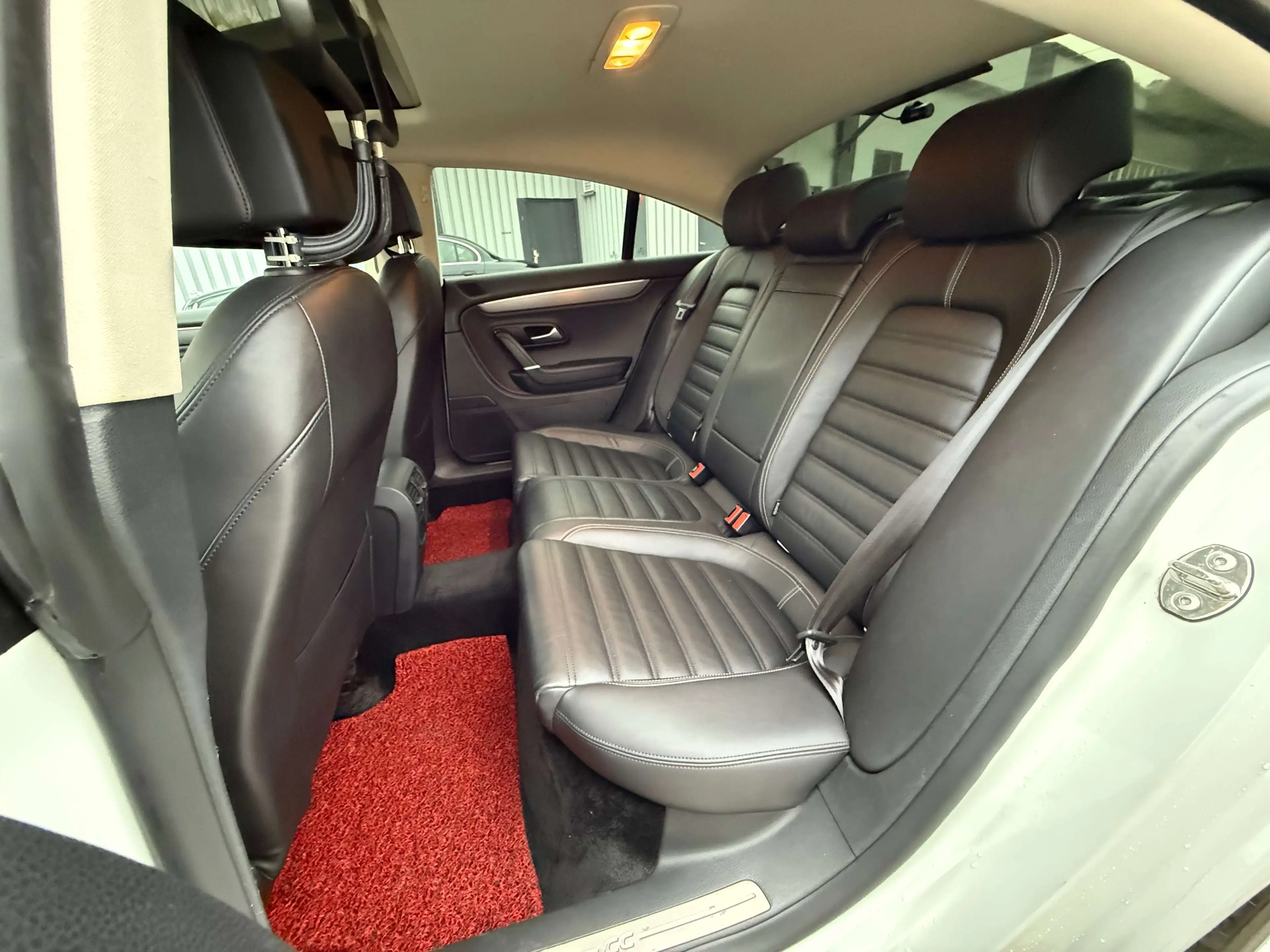 Volkswagen CC 2.0 TDI 184 PS DSG Pano LED — photo 22
