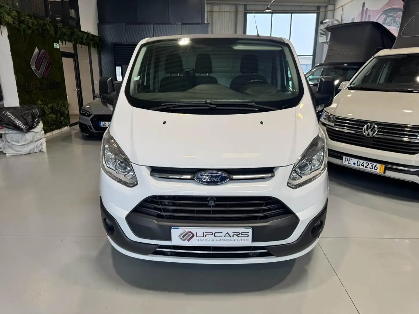 Ford Transit Custom 2.0 TDCi 130 FOURGON 270 L1H1 Trend Business Blanc - 2