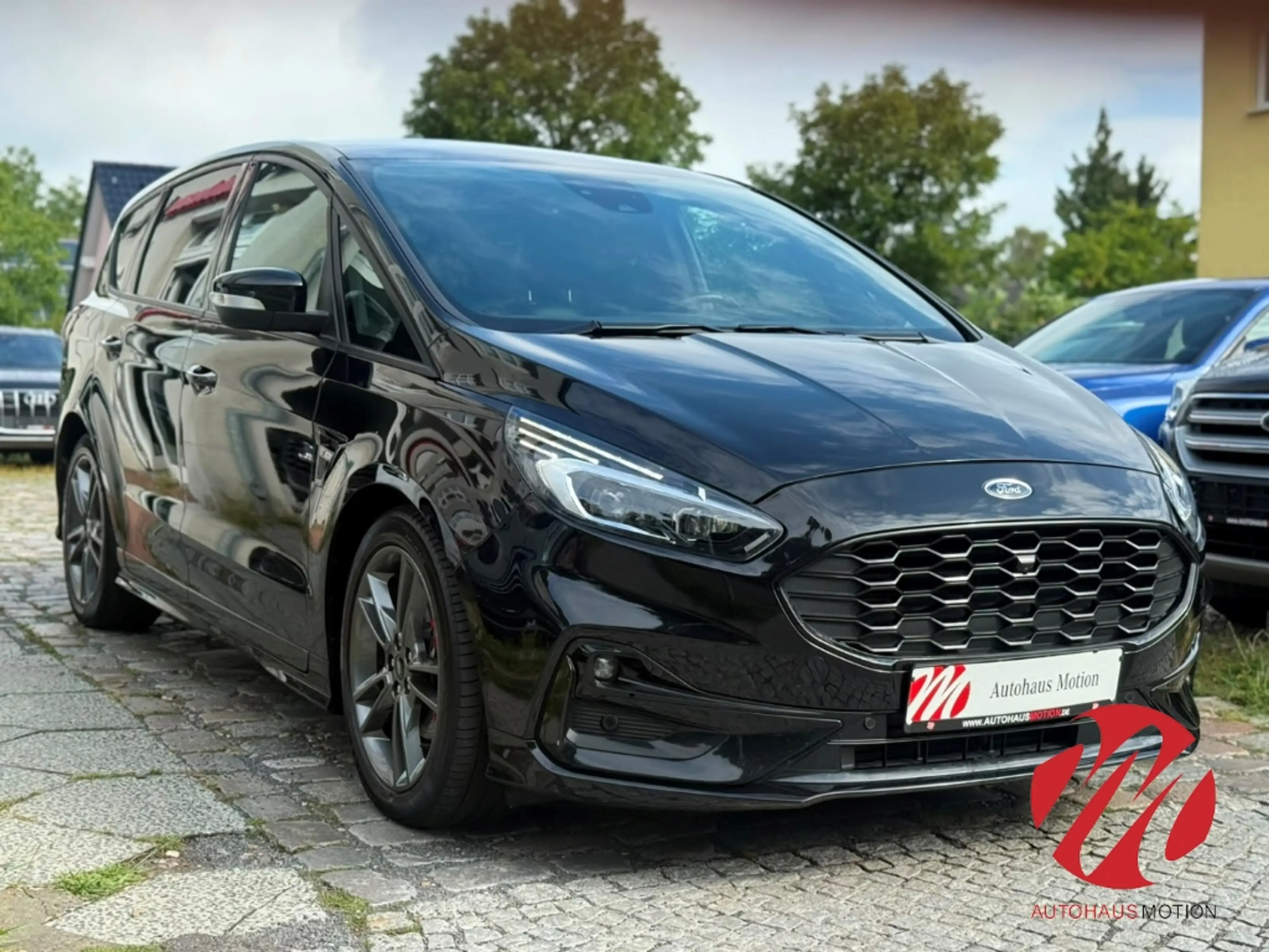 Ford S-Max ST-Line AWD Pano Tempomat Totwinkel-Spurhalteassis — photo 3