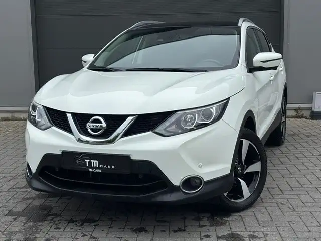 Nissan Qashqai Pano dak/ 360° camera/navigatie