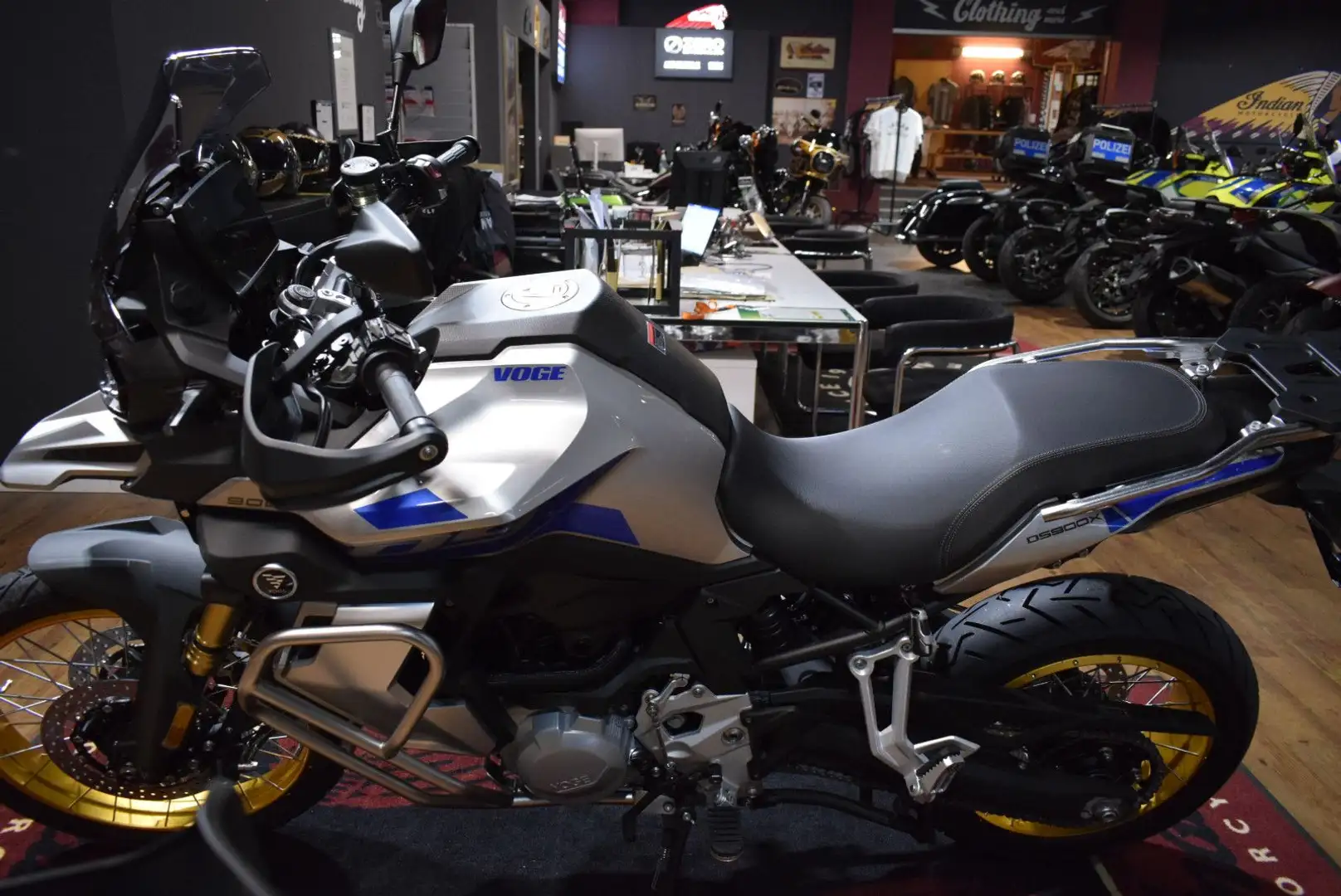 Voge DS900X E5+ vor Ort 4,69%Finanz. Silber - 2