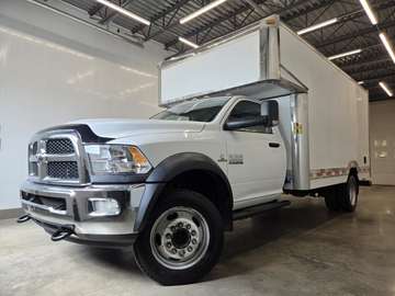 ST 6.7L Cummins*** 4x4***Cube 14 pieds!!