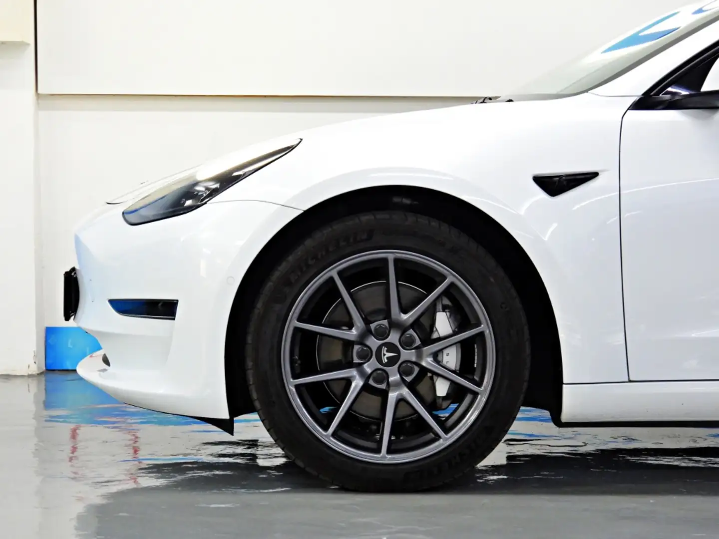 Tesla Model 3 Long-Range Dual Motor Performance AWD Fehér - 2