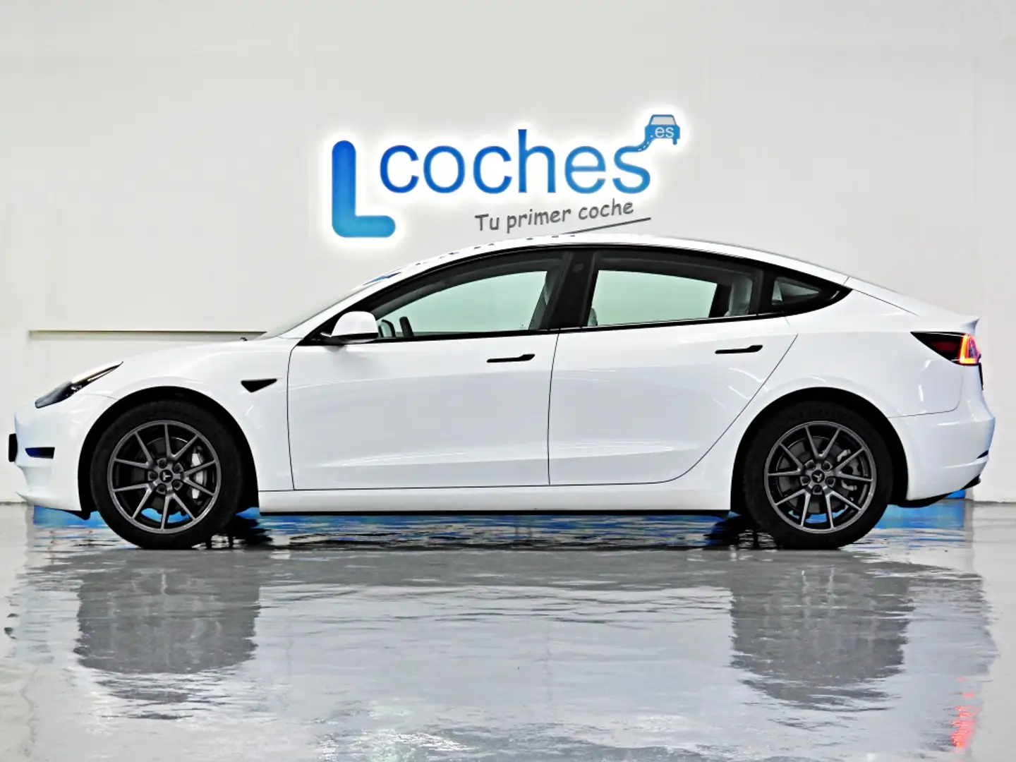 Tesla Model 3 Long-Range Dual Motor Performance AWD Fehér - 1