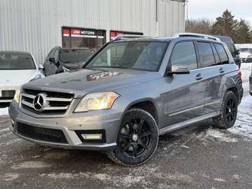 GLK350 | 4MATIC | NO ACCIDENTS | $20,000 IN SERVIC