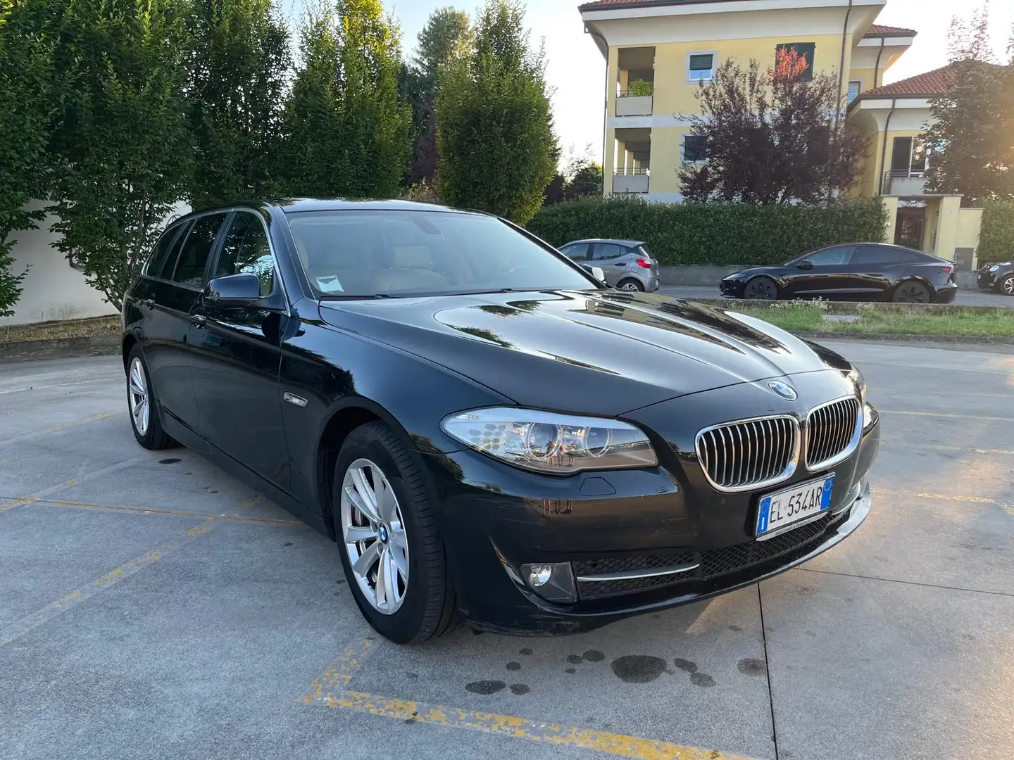 BMW 520 520d Touring Msport - 1