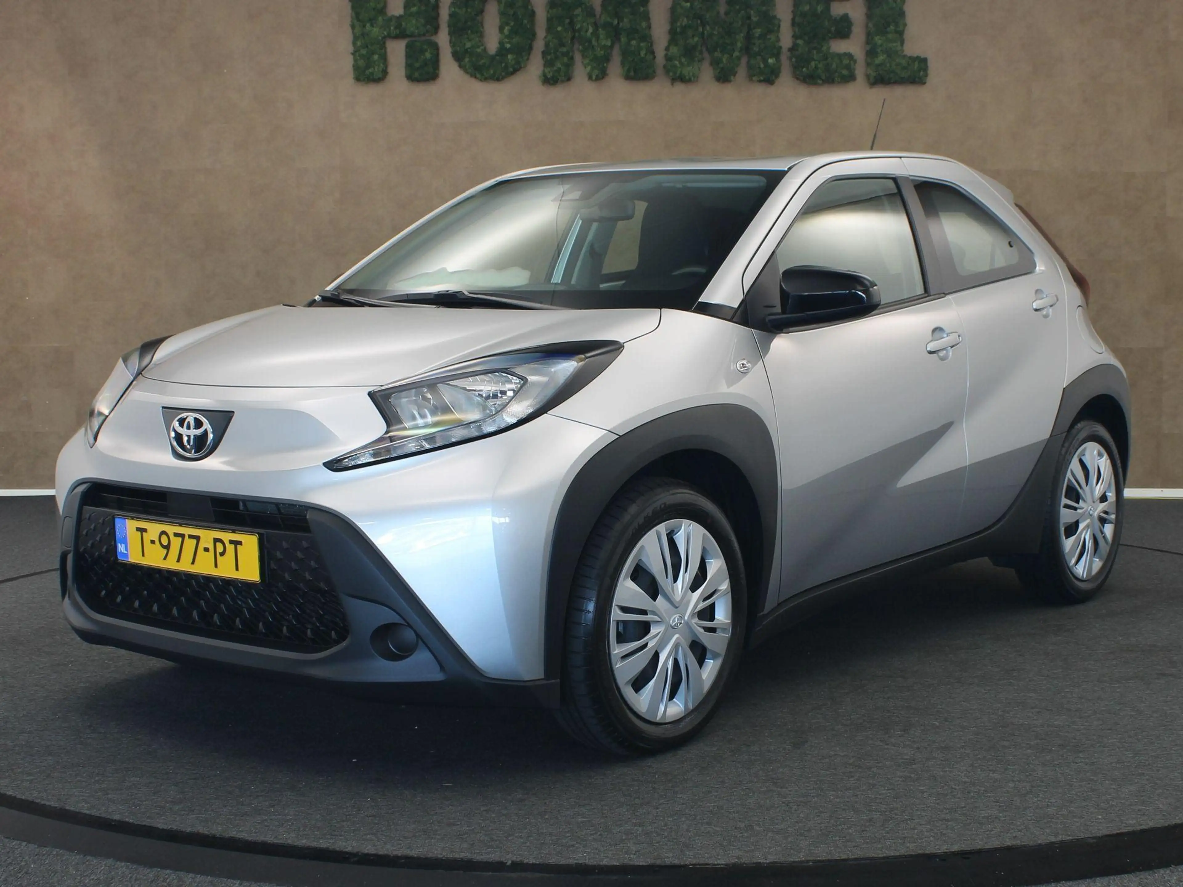 Toyota Aygo X 1.0 VVT-i MT Play - ORIGINEEL NEDERLANDSE AUTO - A — photo 6