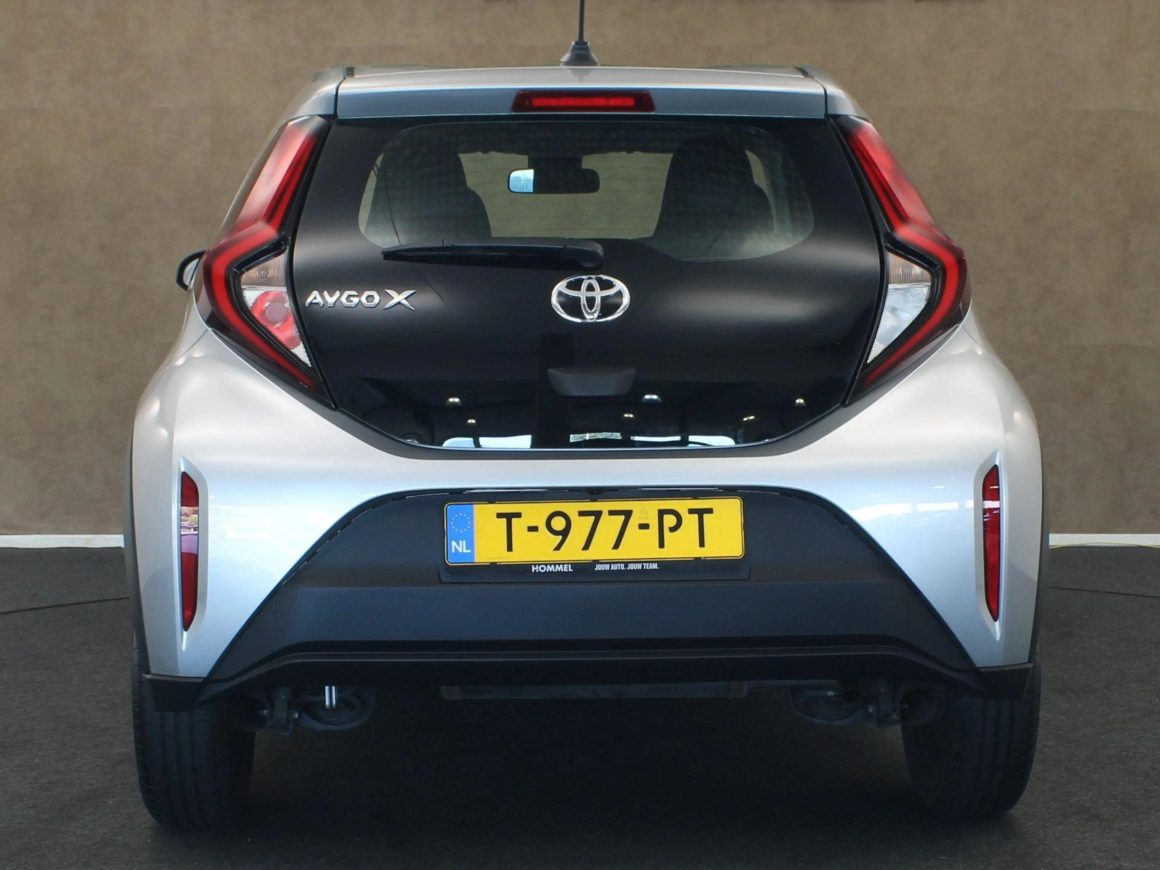 Toyota Aygo X 1.0 VVT-i MT Play - ORIGINEEL NEDERLANDSE AUTO - A — photo 11