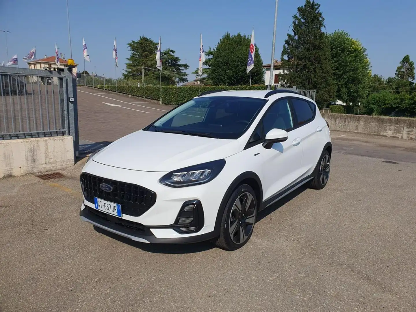Ford Fiesta 1.0 Ecoboost Hybrid 125 CV 5 porte Active Alb - 2
