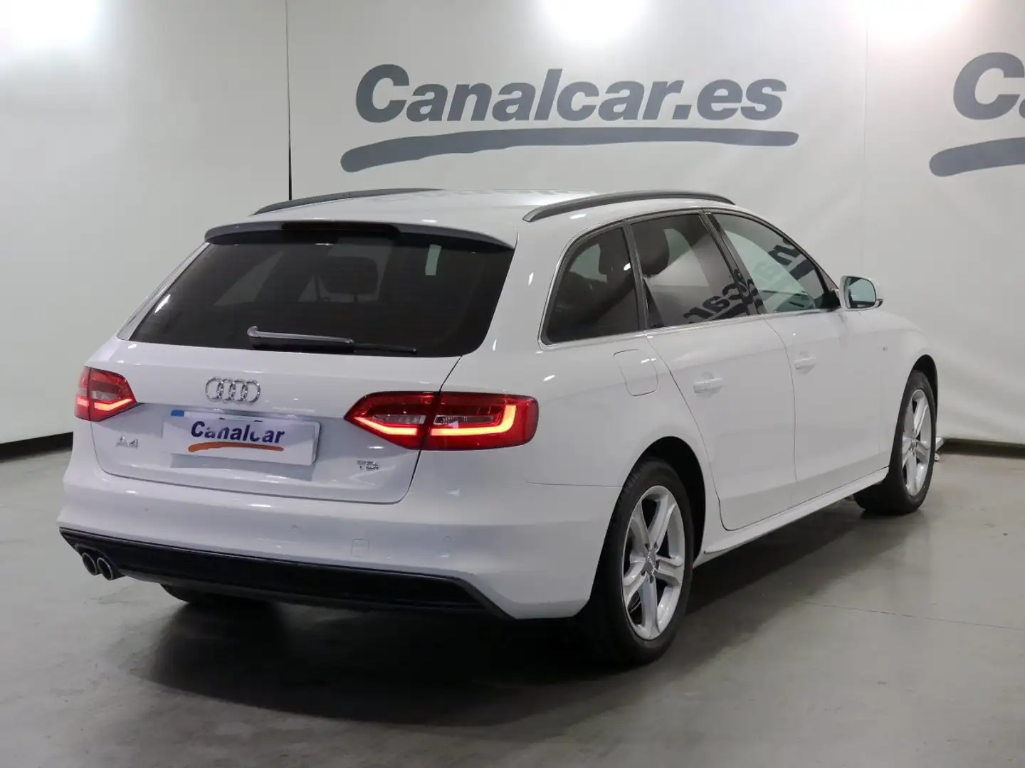 Audi A4 Avant 2.0TDI CD S line edition 150 Blanco - 2