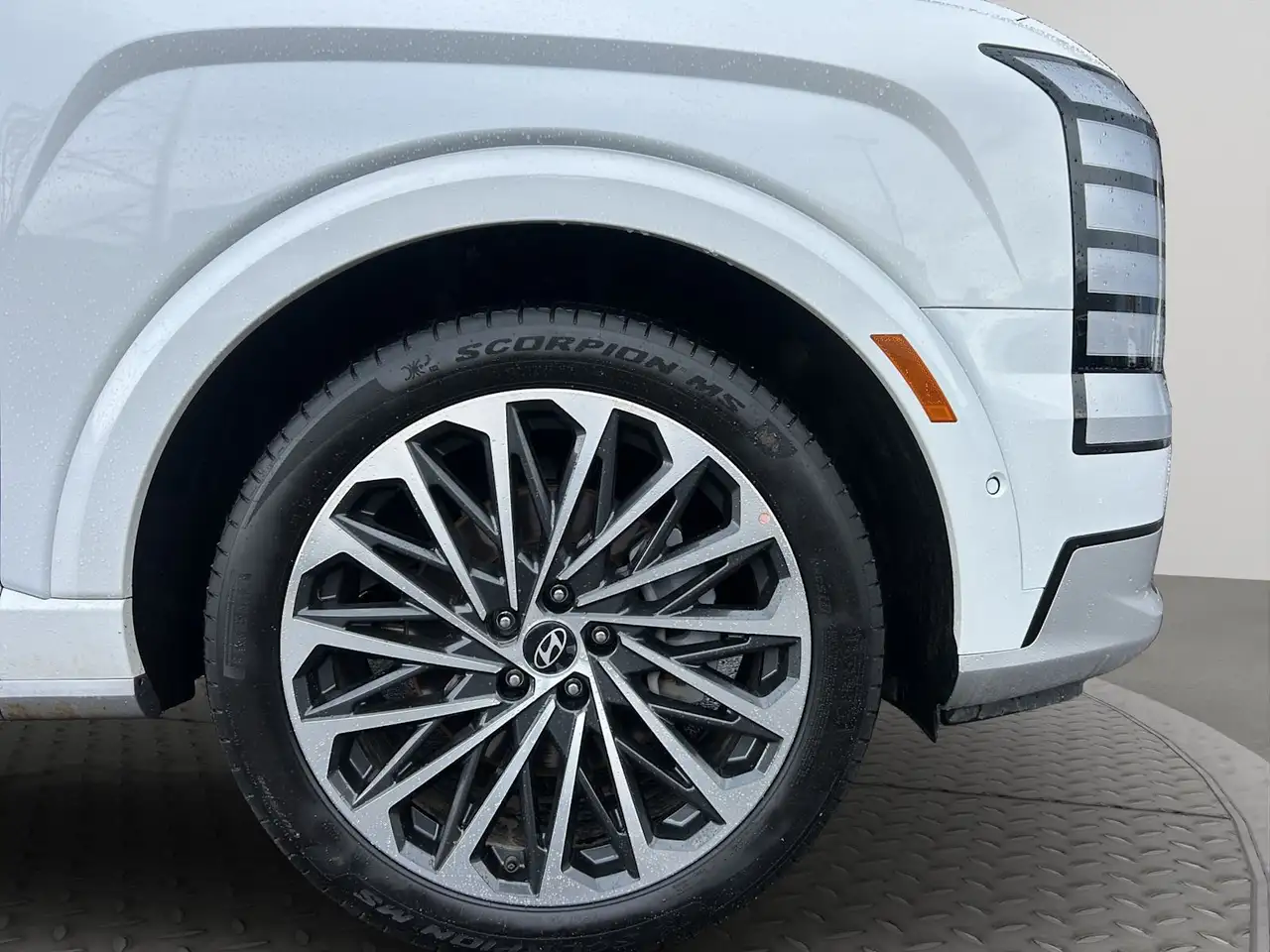 Hyundai PALISADE Hybrid снимка Hyundai PALISADE Hybrid