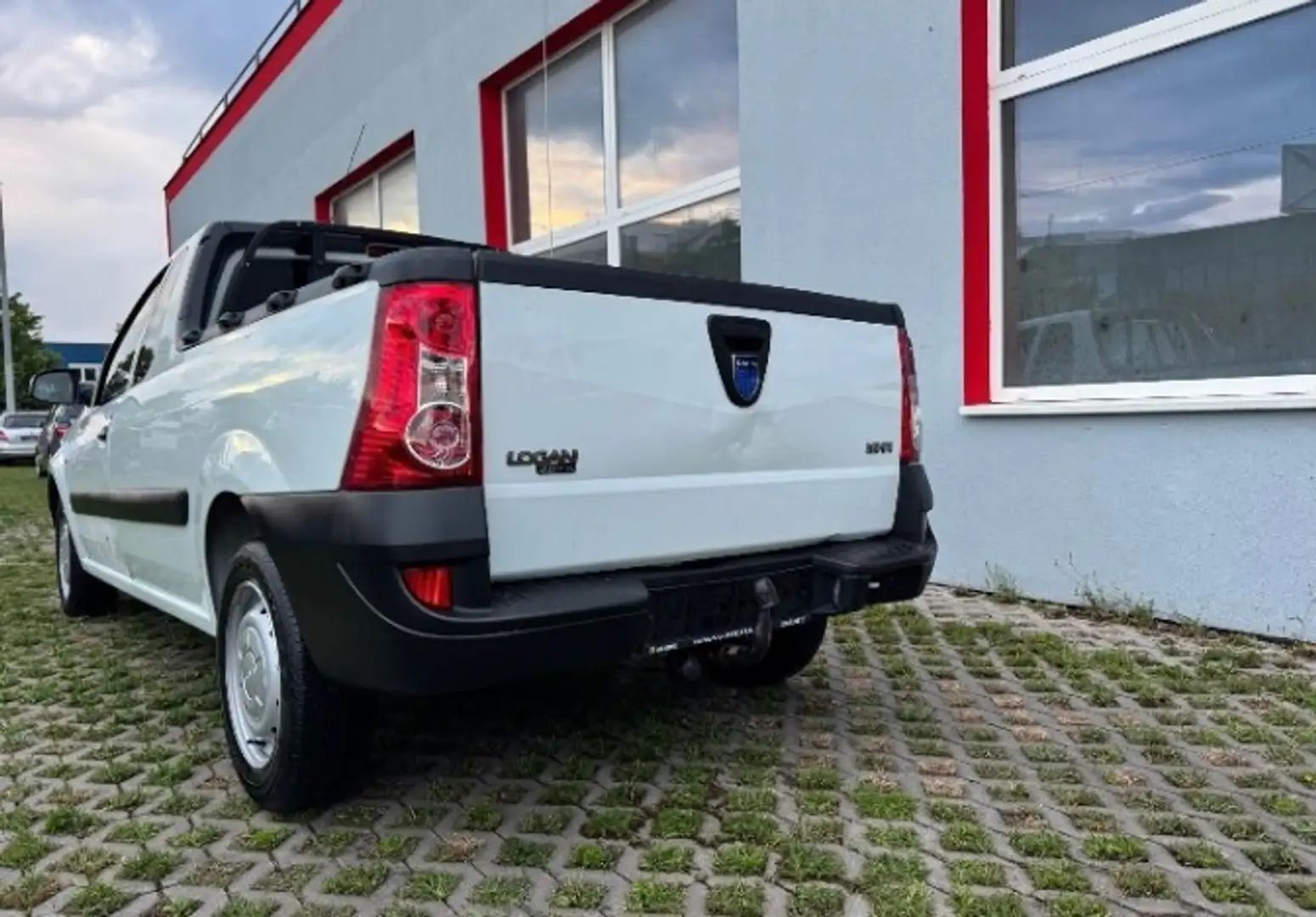 Dacia Logan PICK UP 1.6 MPI 90 - 2