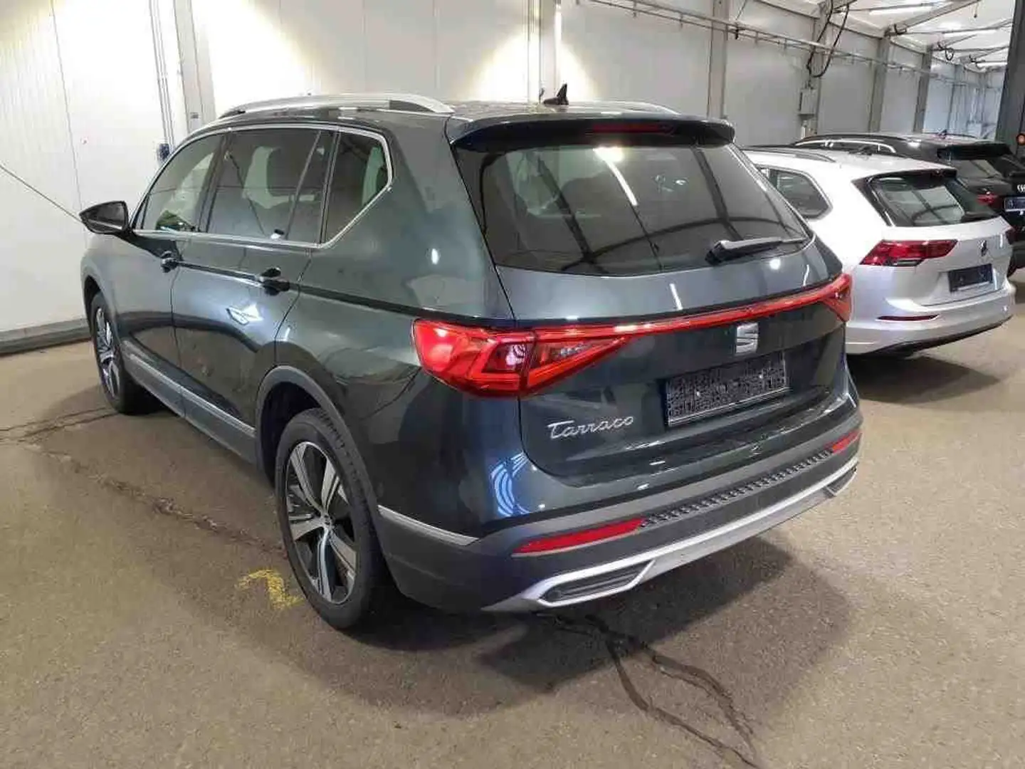 SEAT Tarraco Xperience*19Zoll*7-SITZE*XL-Paket*PANORAMA*AHK* Grün - 2