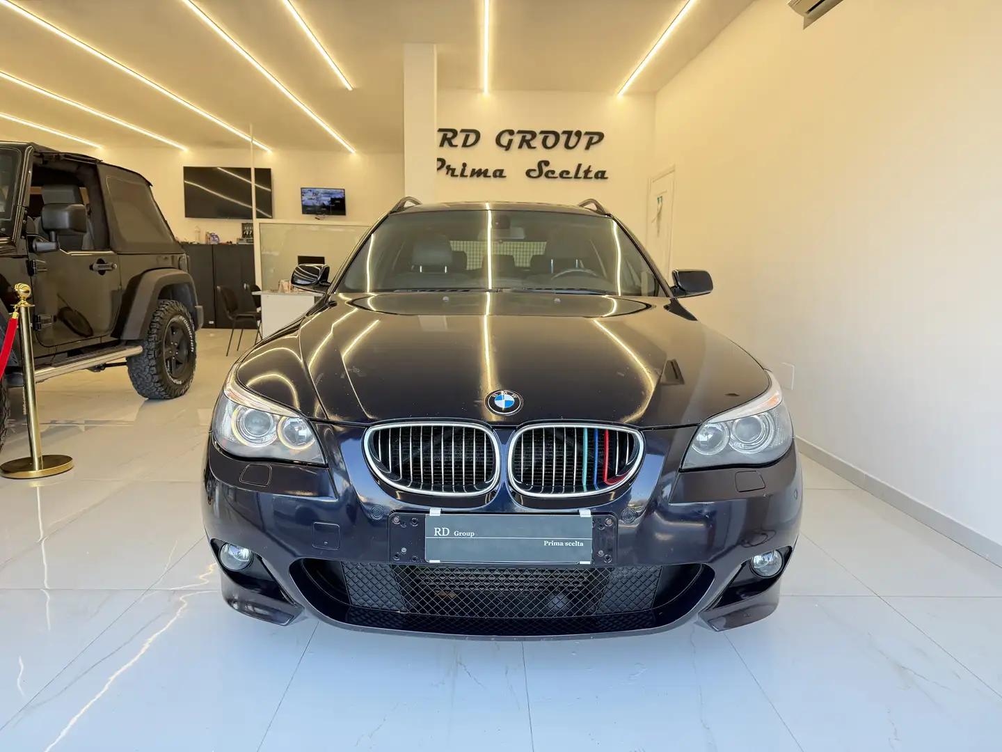 BMW 535 535d Touring MSport 272cv Automatica Tetto apribil Bleu - 2