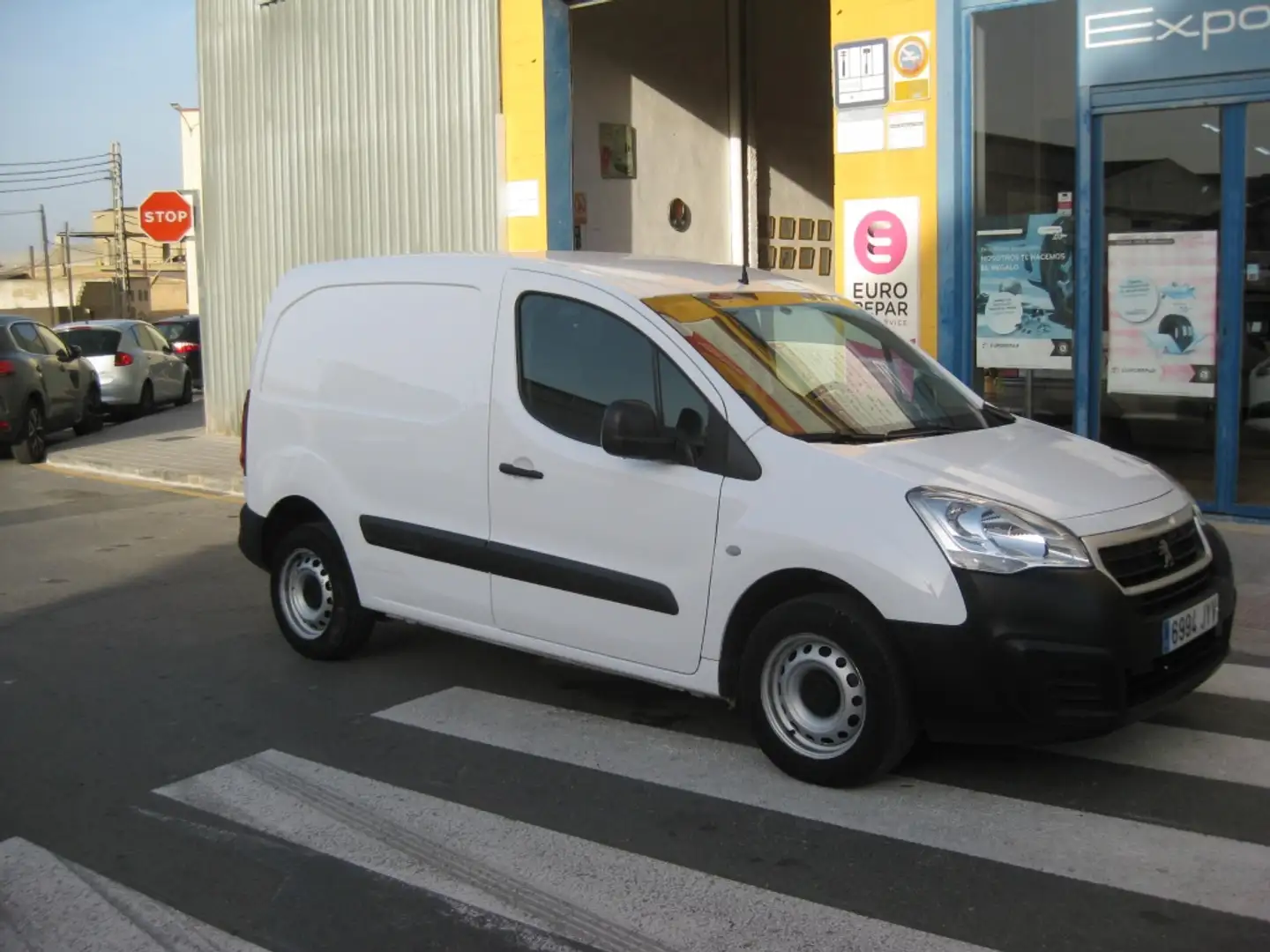 Peugeot Partner Furgón 1.6HDI Confort L1 90 Blanco - 1