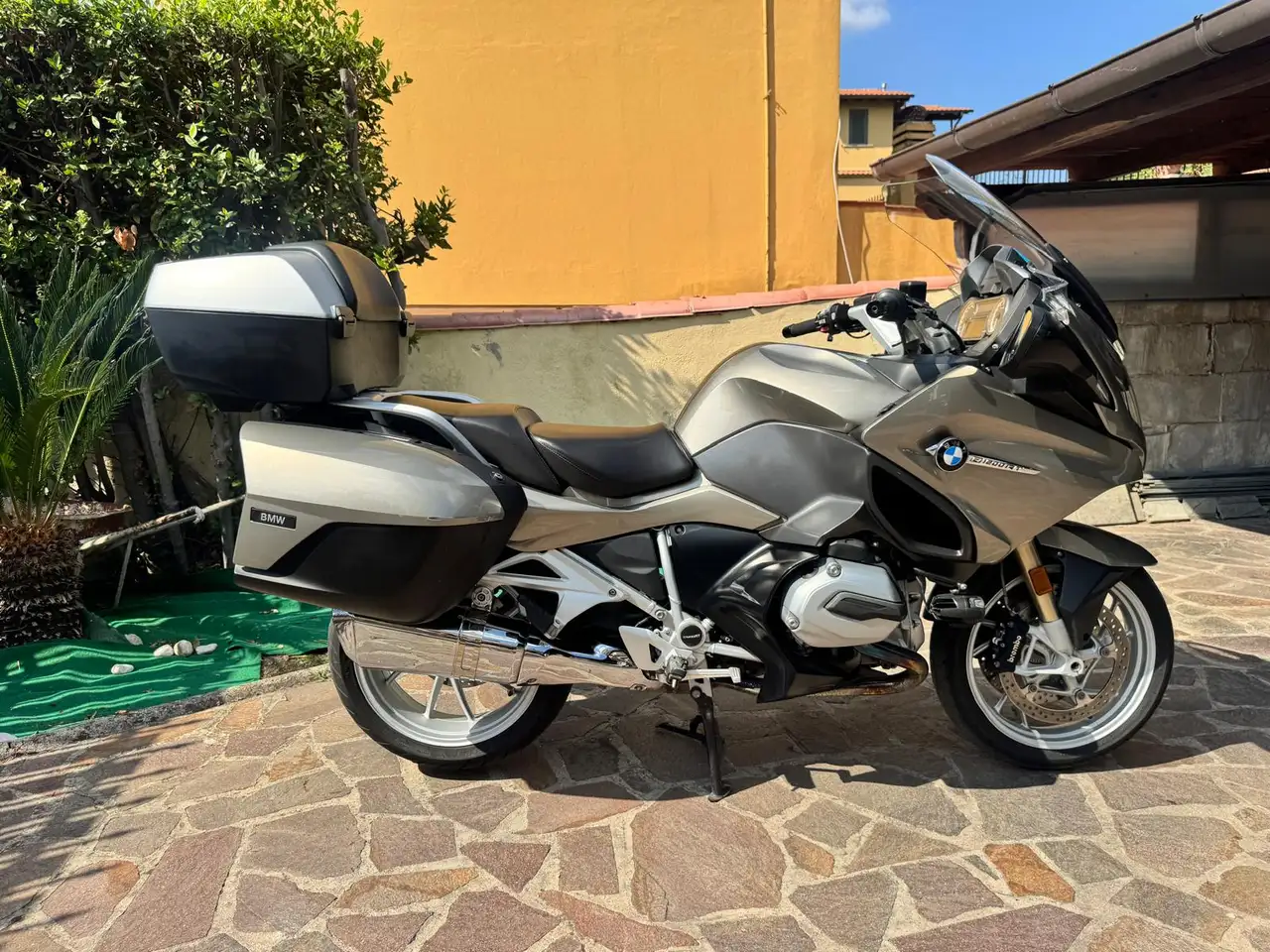 BMW R 1200 RT