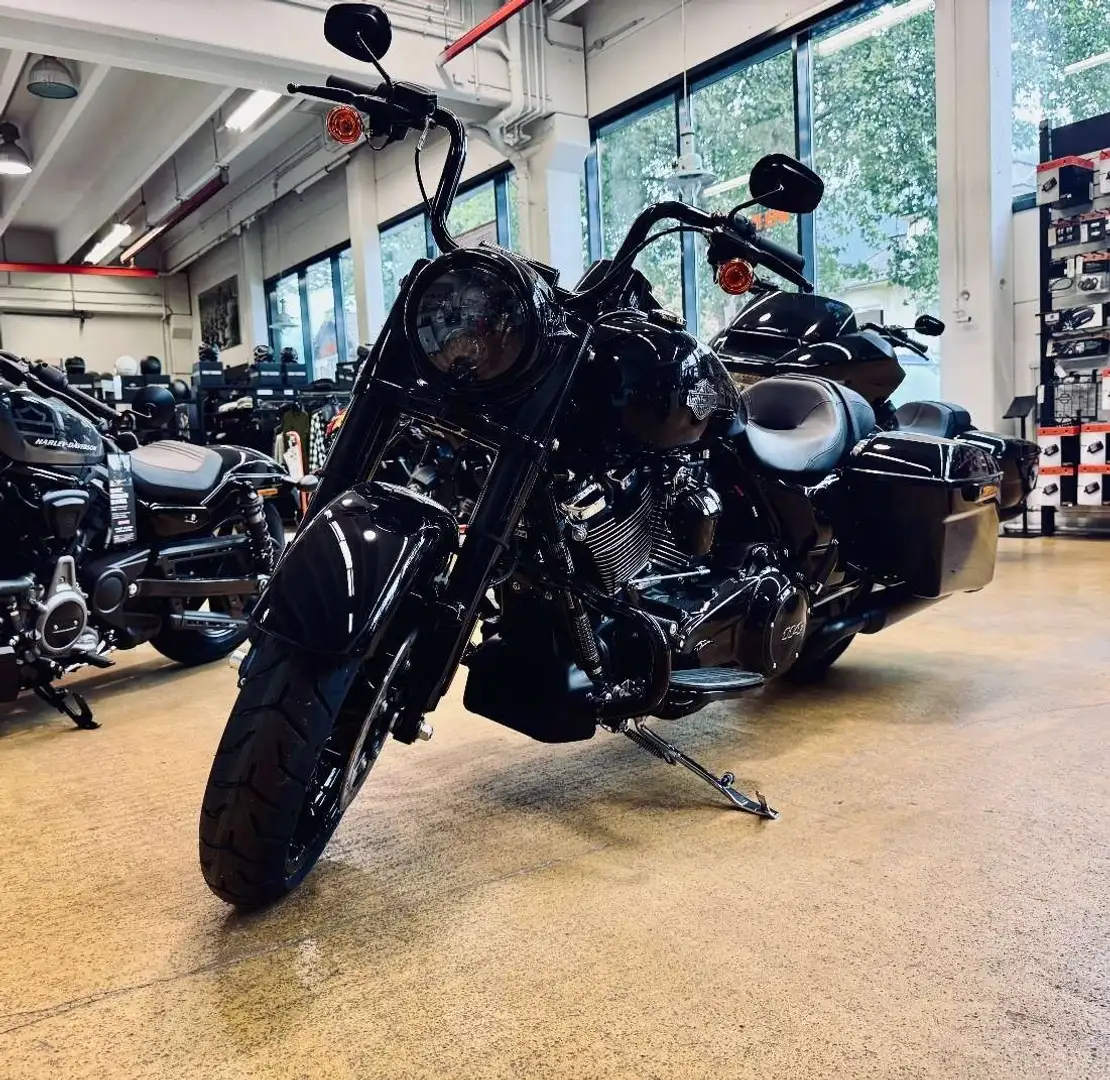 Harley-Davidson Road King Road King Special Vivid Black Schwarz - 2