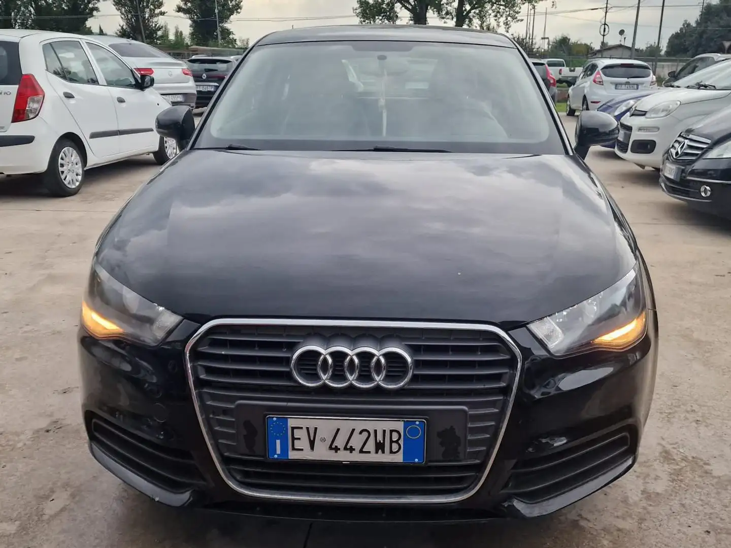 Audi A1 A1 1.2 tfsi Admired UNICO PROPRIETARIO Noir - 1