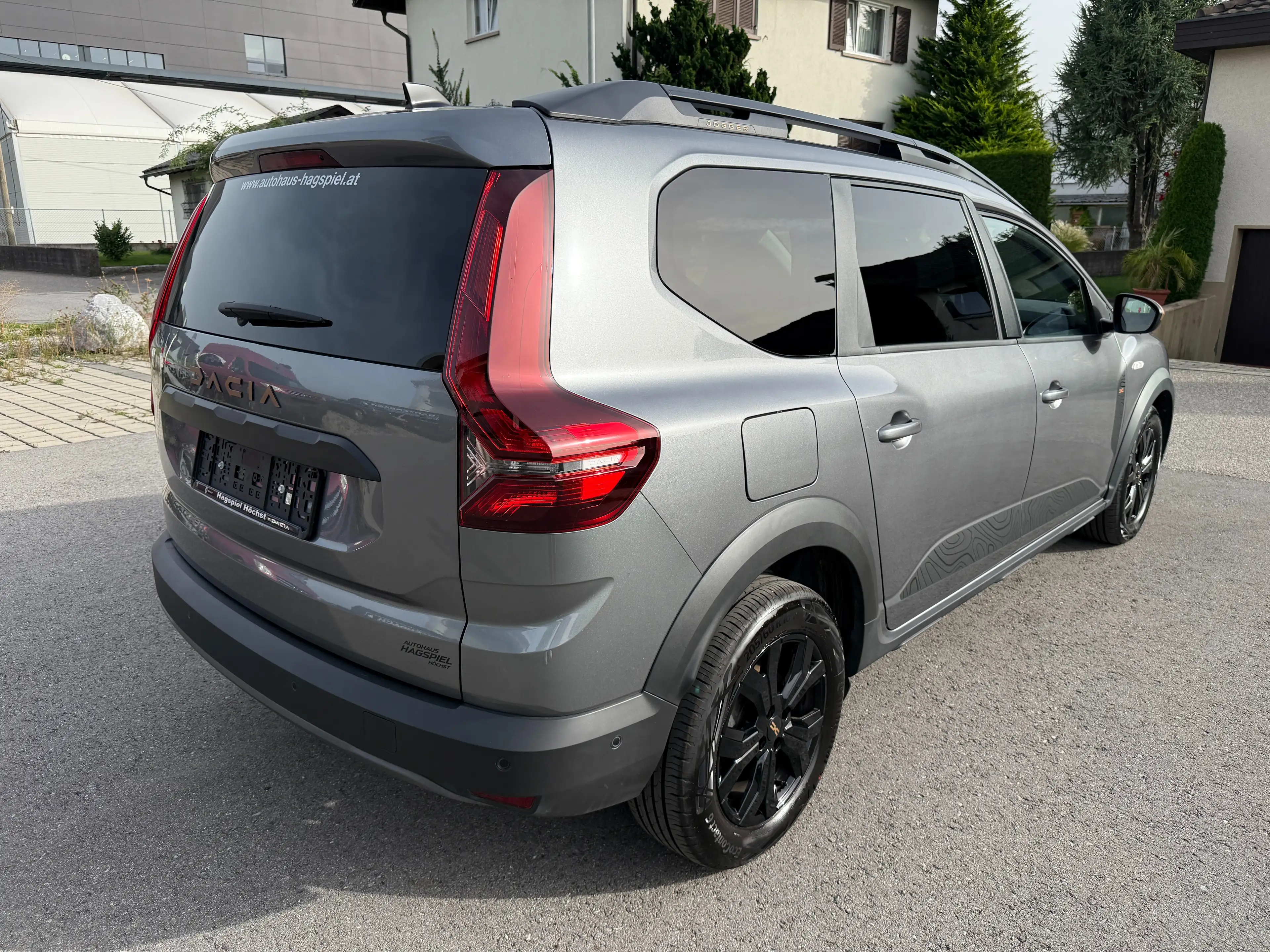 Dacia Jogger Jogger Extreme+ TCe 110  8-fach Alu TOP — photo 3