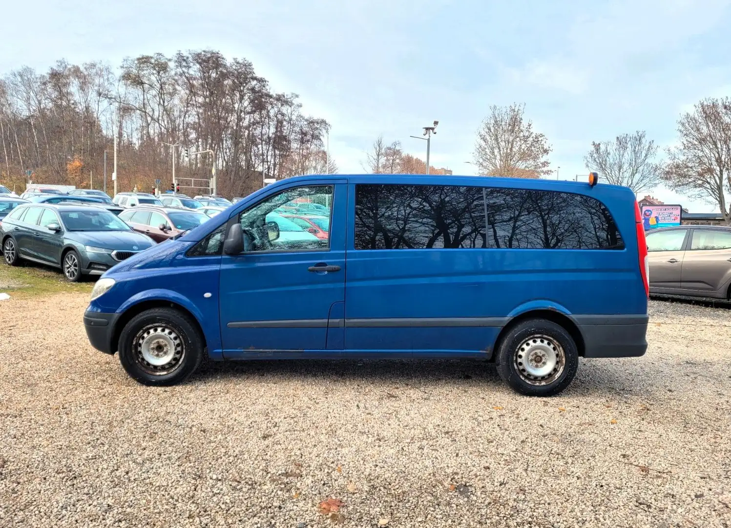 Mercedes-Benz Vito Kombi 111 CDI lang*Klima*9-Sitze*PDC*WR*EU4 Blau - 2