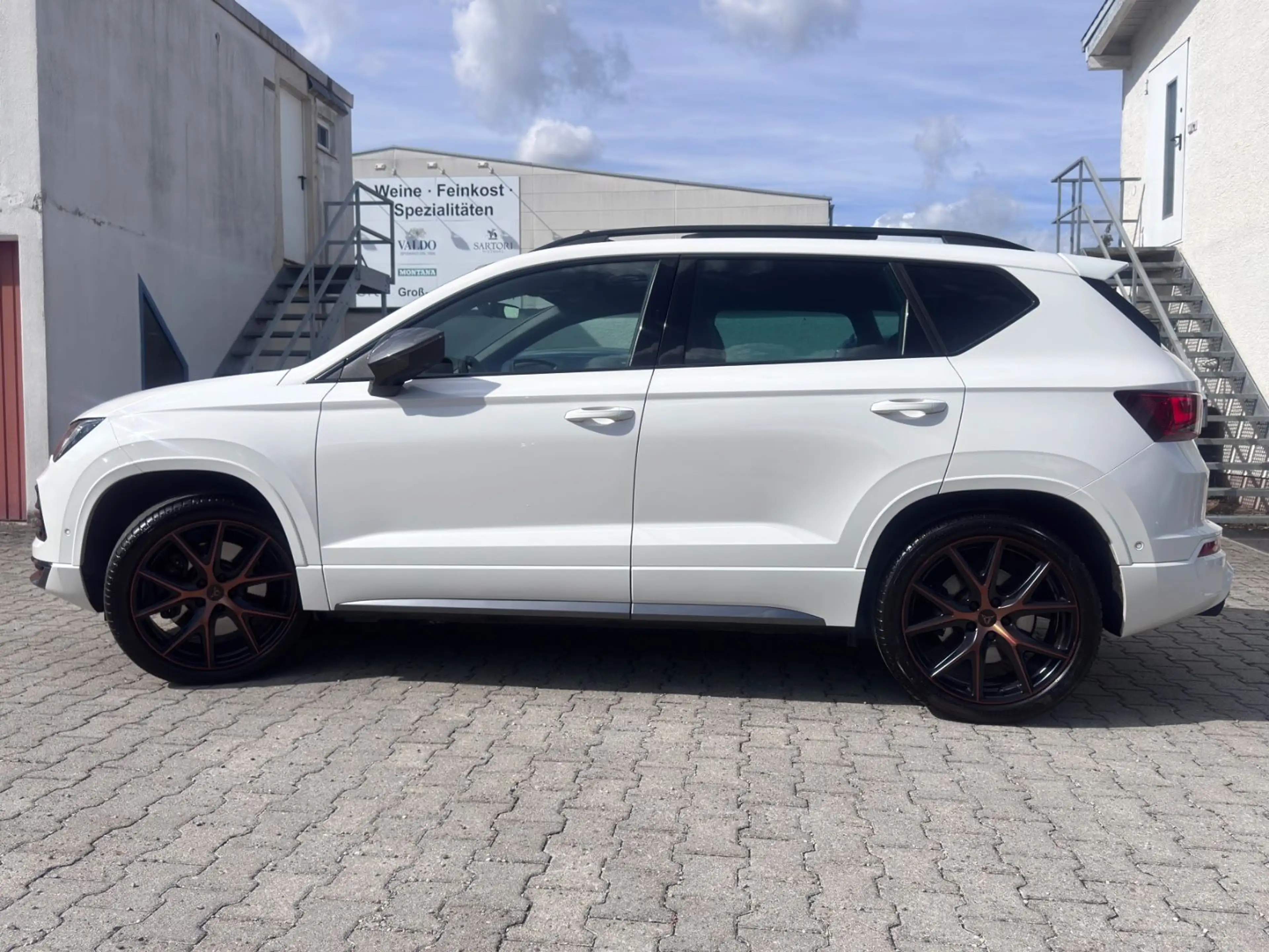 CUPRA Ateca 4Drive /Pano/ACC/19"/AHK/Schalensitze — photo 10