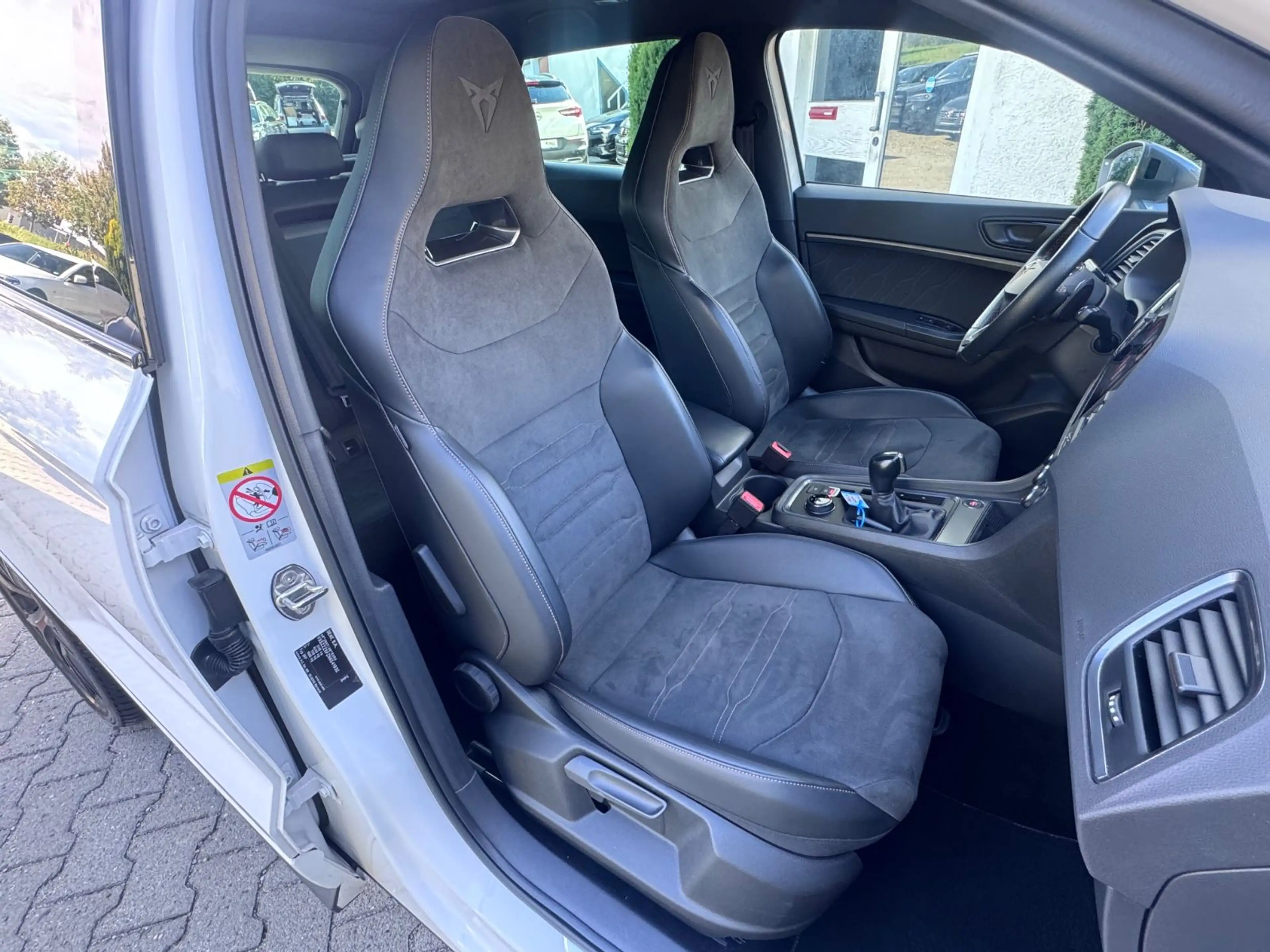 CUPRA Ateca 4Drive /Pano/ACC/19"/AHK/Schalensitze — photo 3