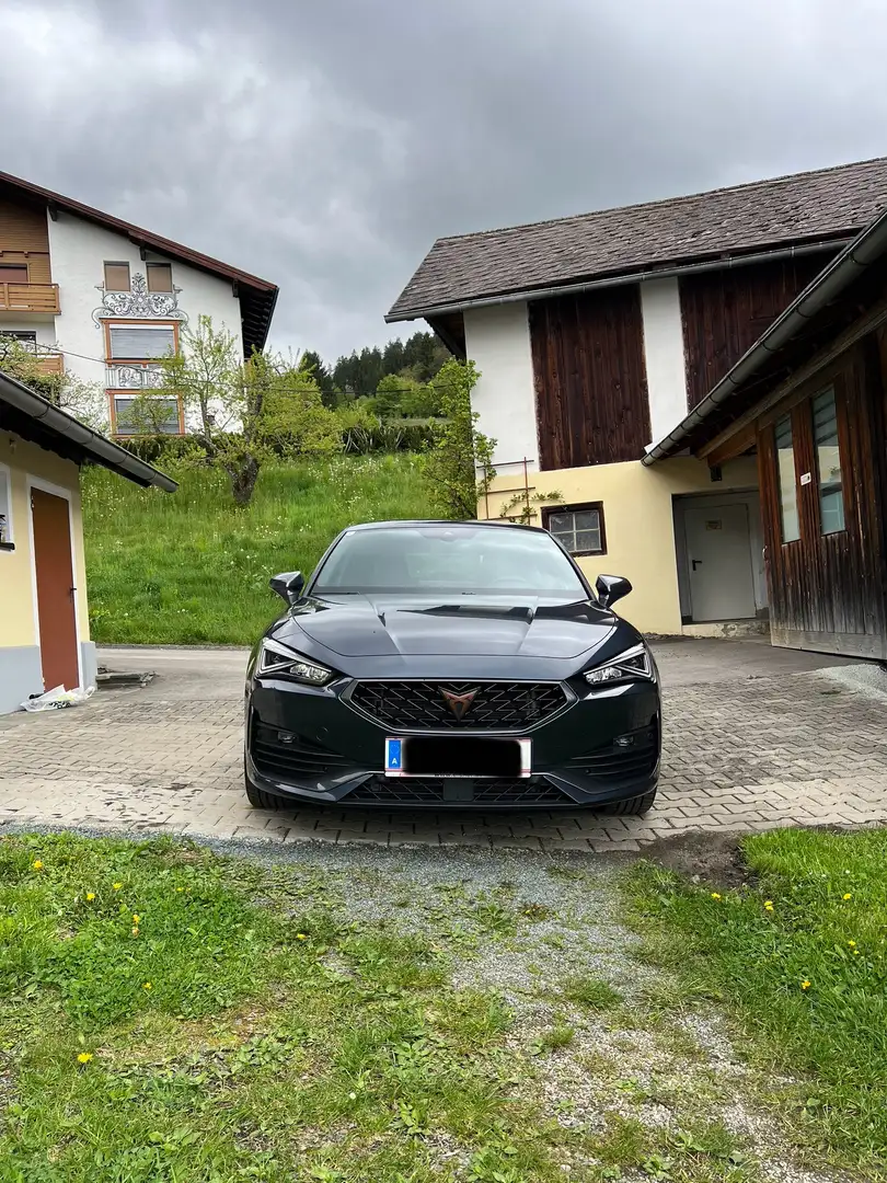 CUPRA Leon Alpha 1.5 TSI 150 PS ACT Grau - 2