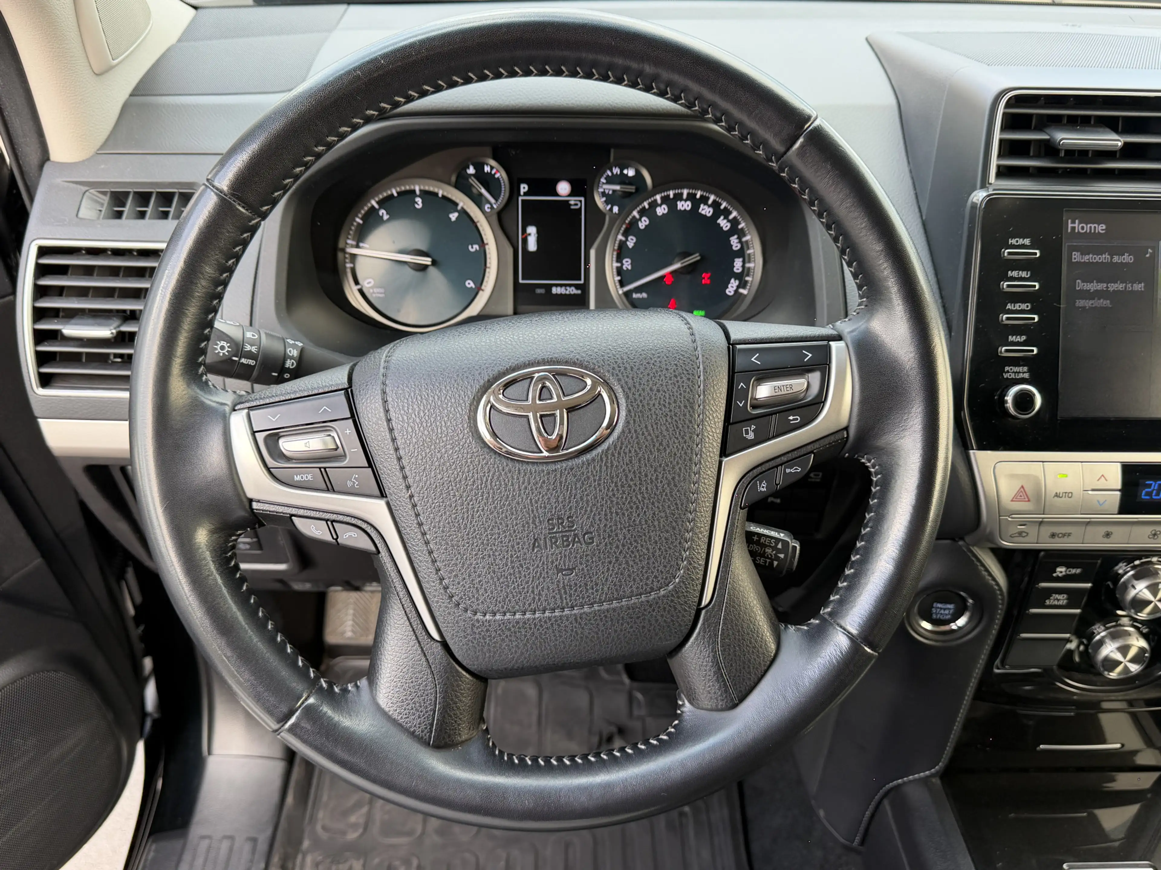 Toyota Land Cruiser 2.8 D-4D 70th Anniversary LED-360-ACC-Trekhaak-Gri — photo 6