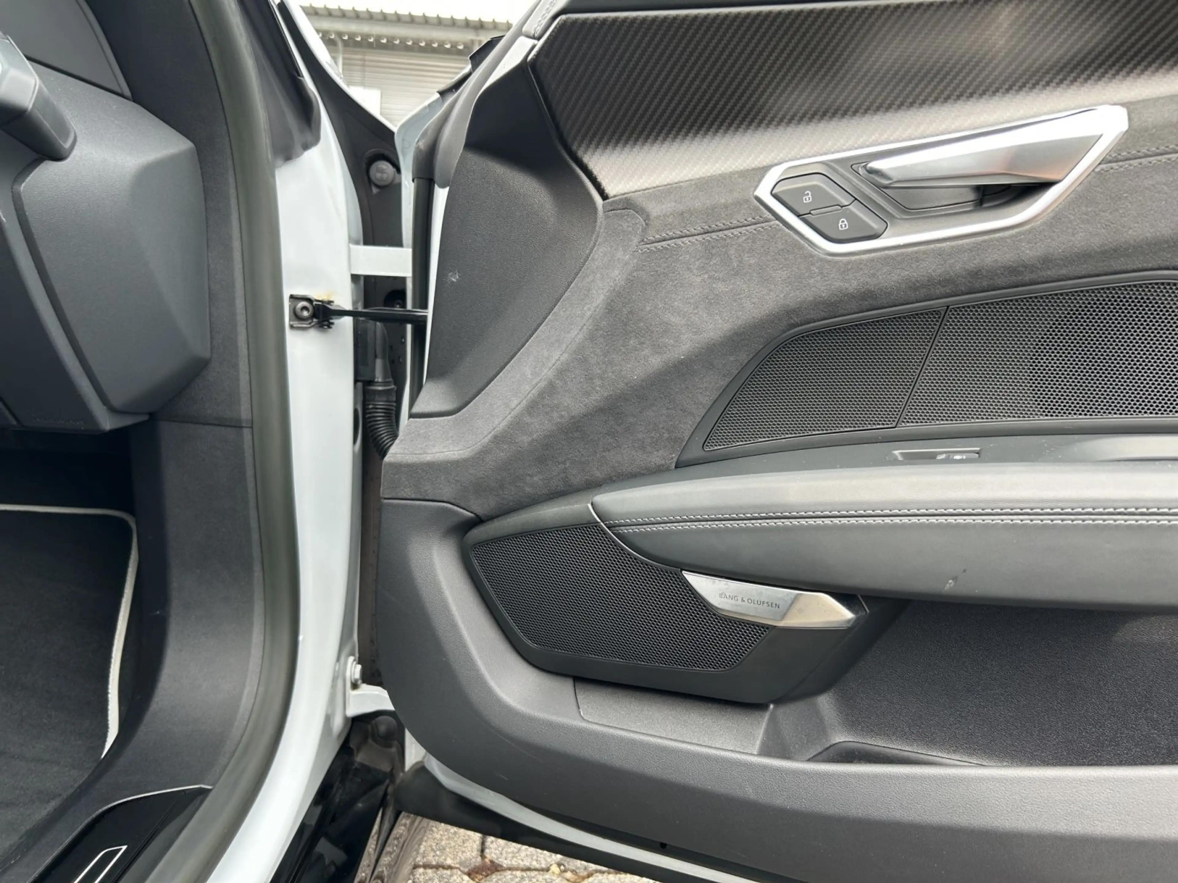 Audi RS e-tron GT +LED+PDC+KAMERA+PANO+BANG&OLUFSEN — photo 15