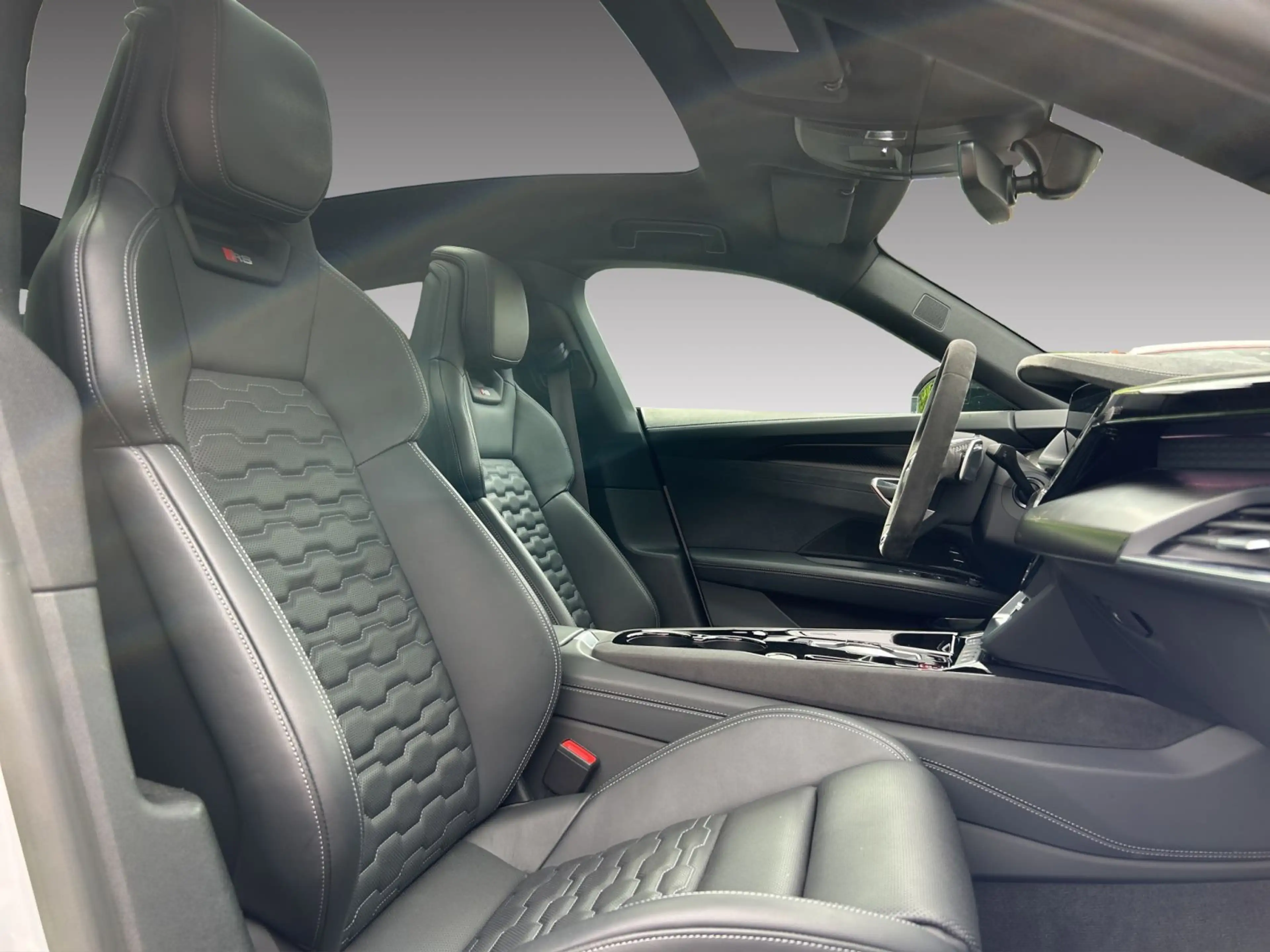 Audi RS e-tron GT +LED+PDC+KAMERA+PANO+BANG&OLUFSEN — photo 9
