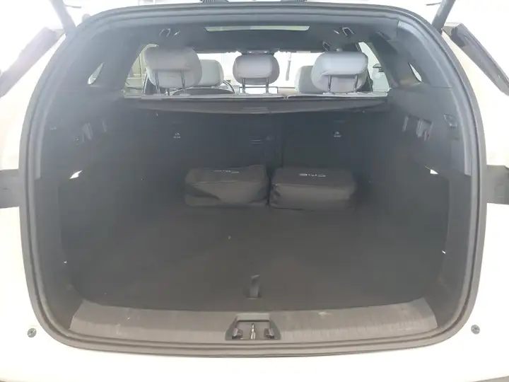 BYD Seal 2026, foto 18