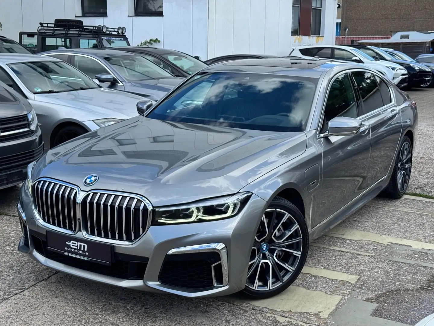 BMW 745 e M Sport/Nappa/HUD/360/HK/SoftClose Gris - 1