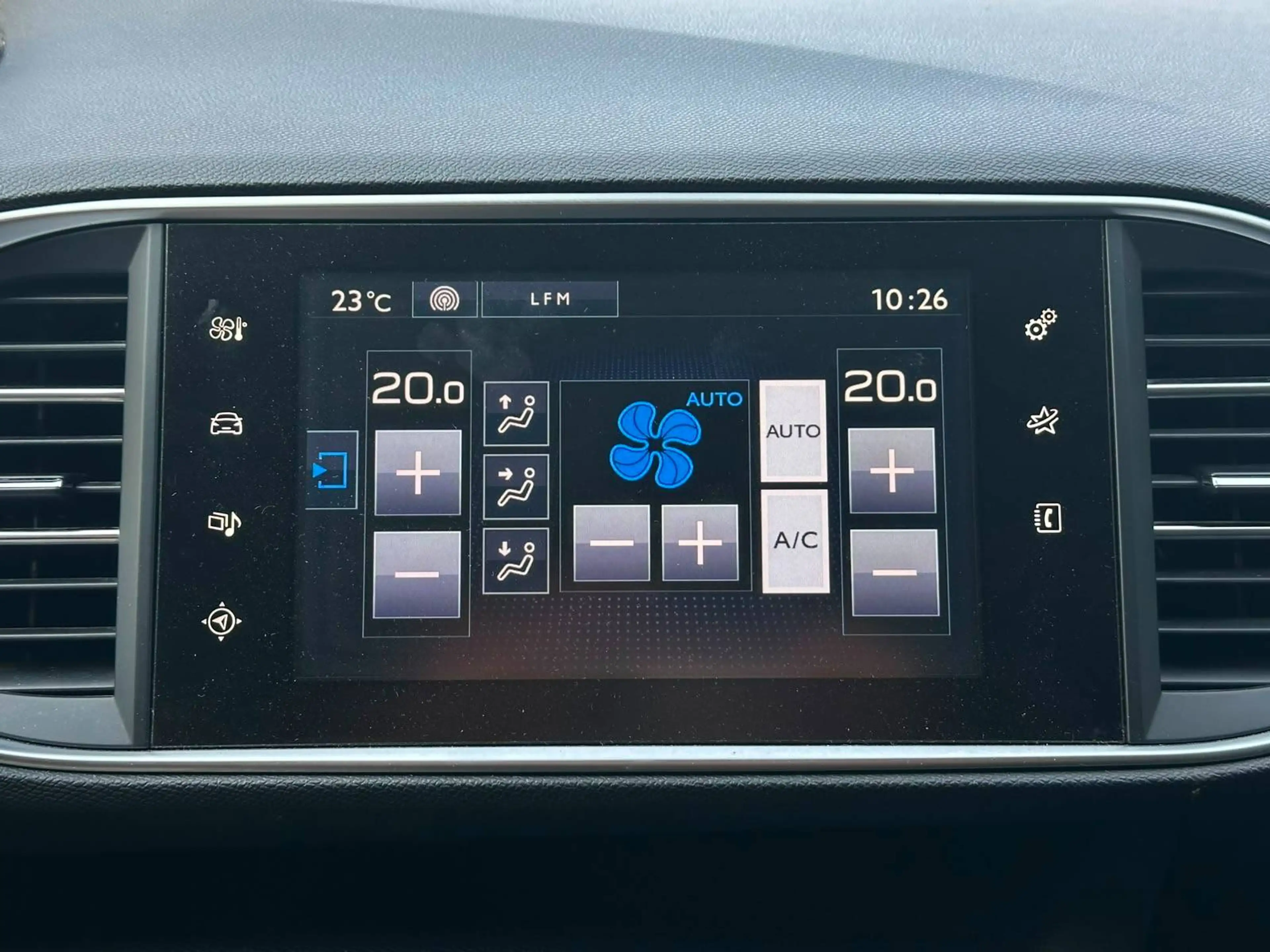 Peugeot 308 AIRCO/CRUISE CONTROLE/NAVIGATIE — photo 14