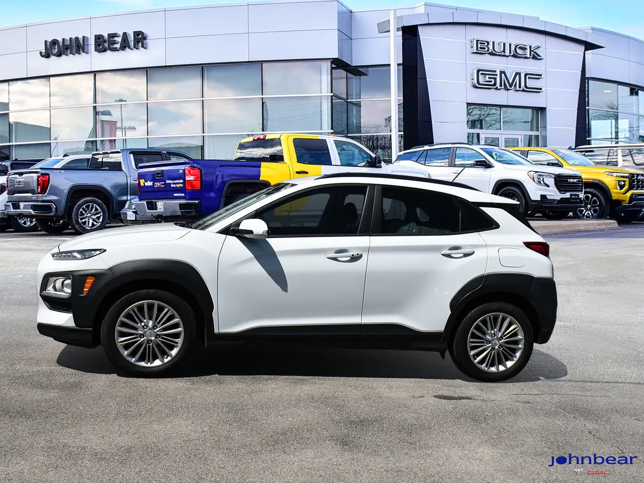 Hyundai KONA снимка Hyundai KONA