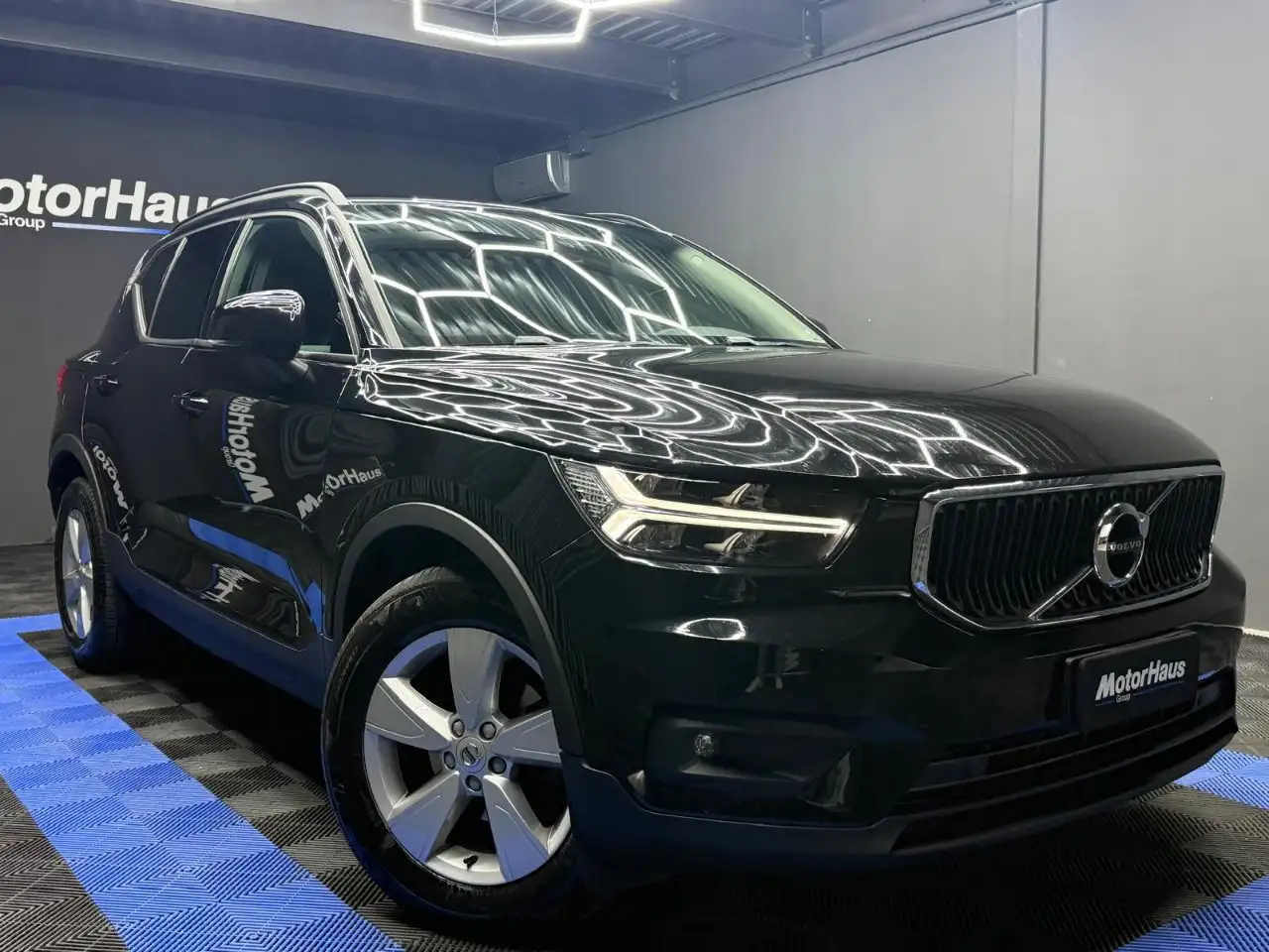 2020 Volvo XC40 2.0 d3 geartronic my20, photograph 1