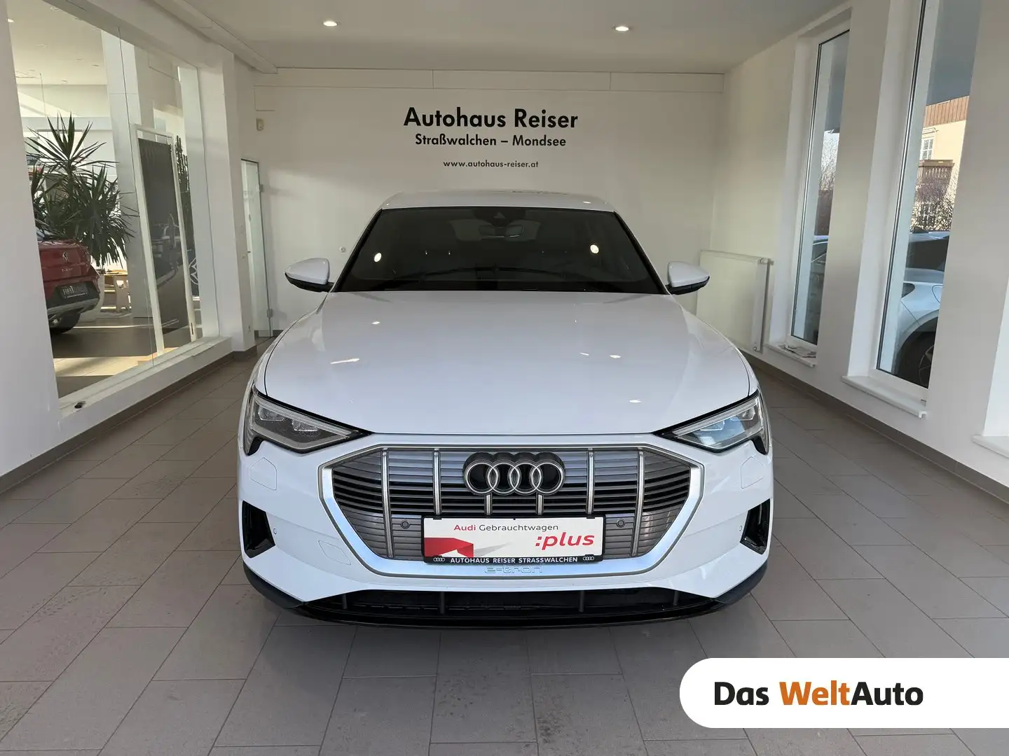 Audi e-tron 55 300 kW Business Weiß - 1