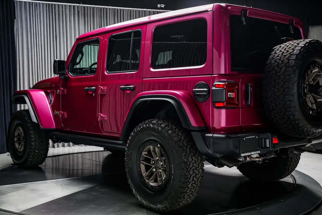 Jeep Wrangler снимка Jeep Wrangler