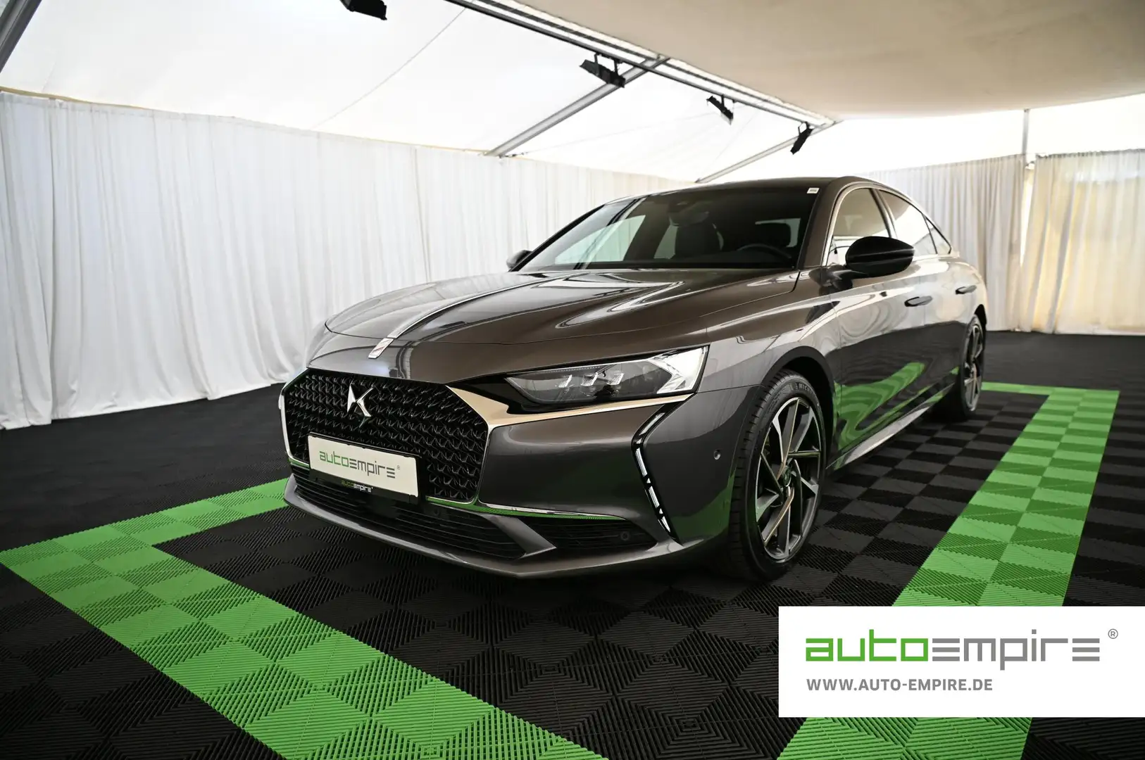 DS Automobiles DS 9 1.6 E-Tense 250 RIVOLI+ UVP 69.000 EUR Gris - 1