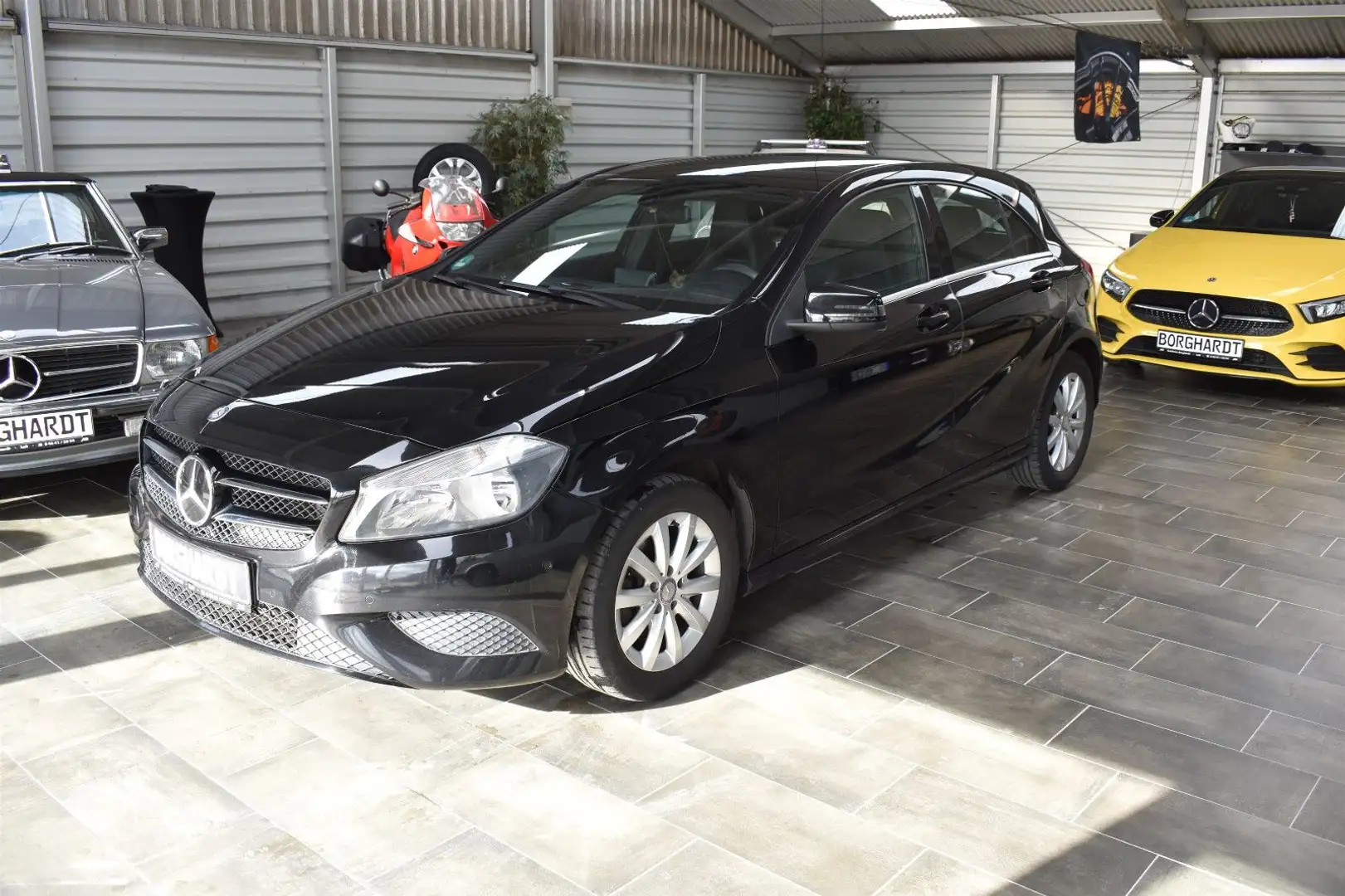 Mercedes-Benz A 180 Style RÜCKFAHRKAMERA Noir - 2