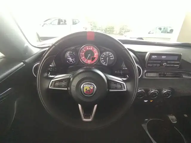 Abarth 124 Spider