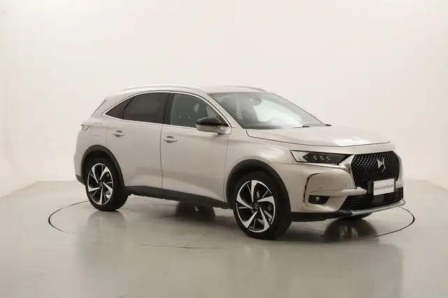 DS Automobiles DS 7 Crossback view 7