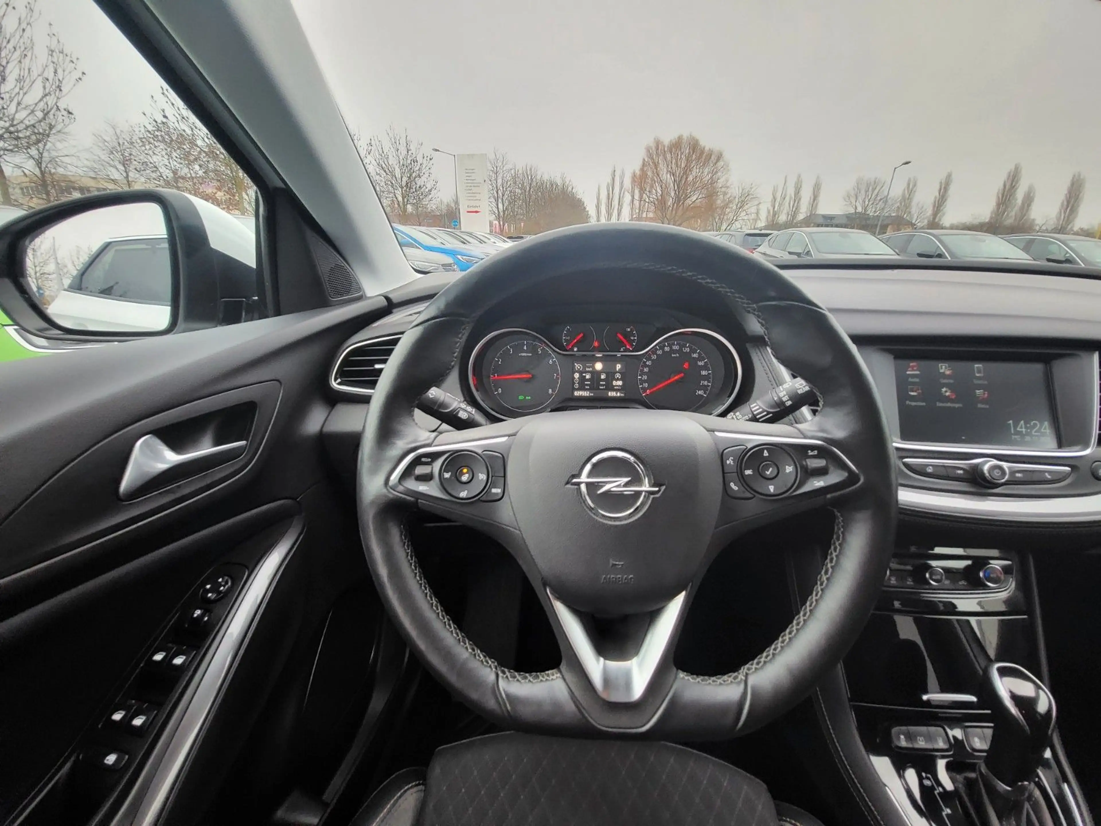Opel Grandland X "INNOVATION" 1-Hand/LED-Licht/Navi — photo 13