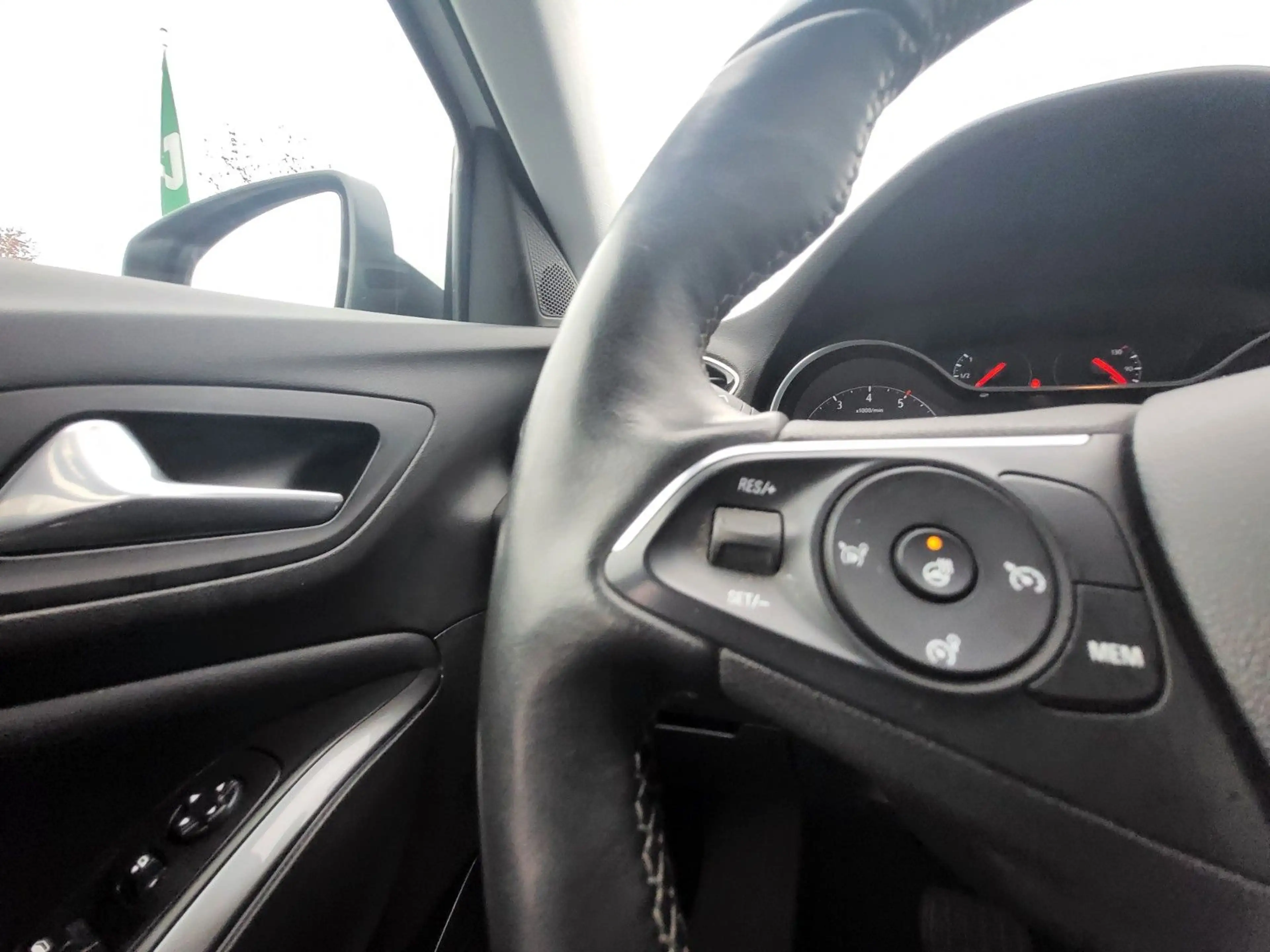 Opel Grandland X "INNOVATION" 1-Hand/LED-Licht/Navi — photo 23