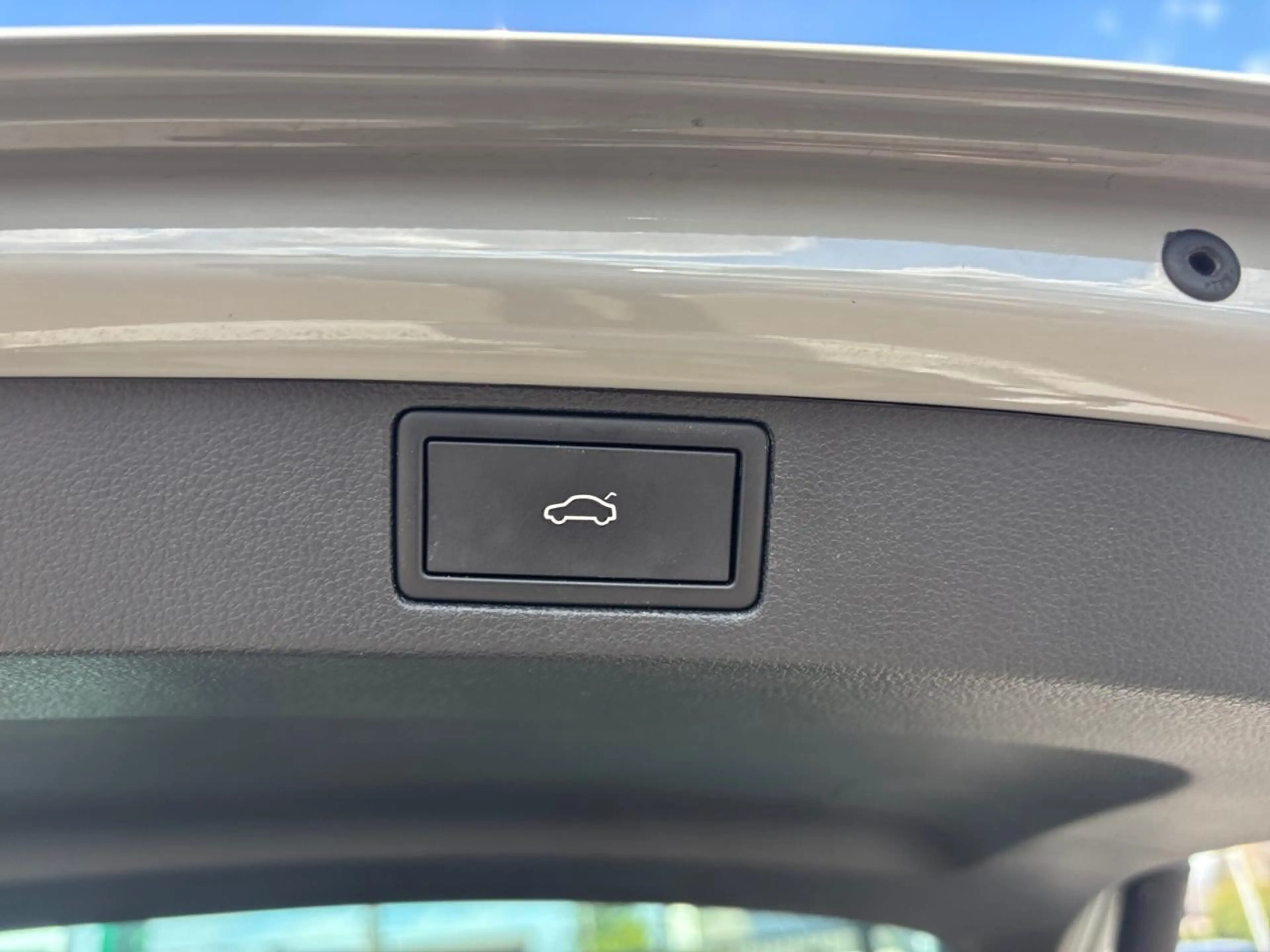 Skoda Scala 1.0 TSI Clever DSG — photo 11